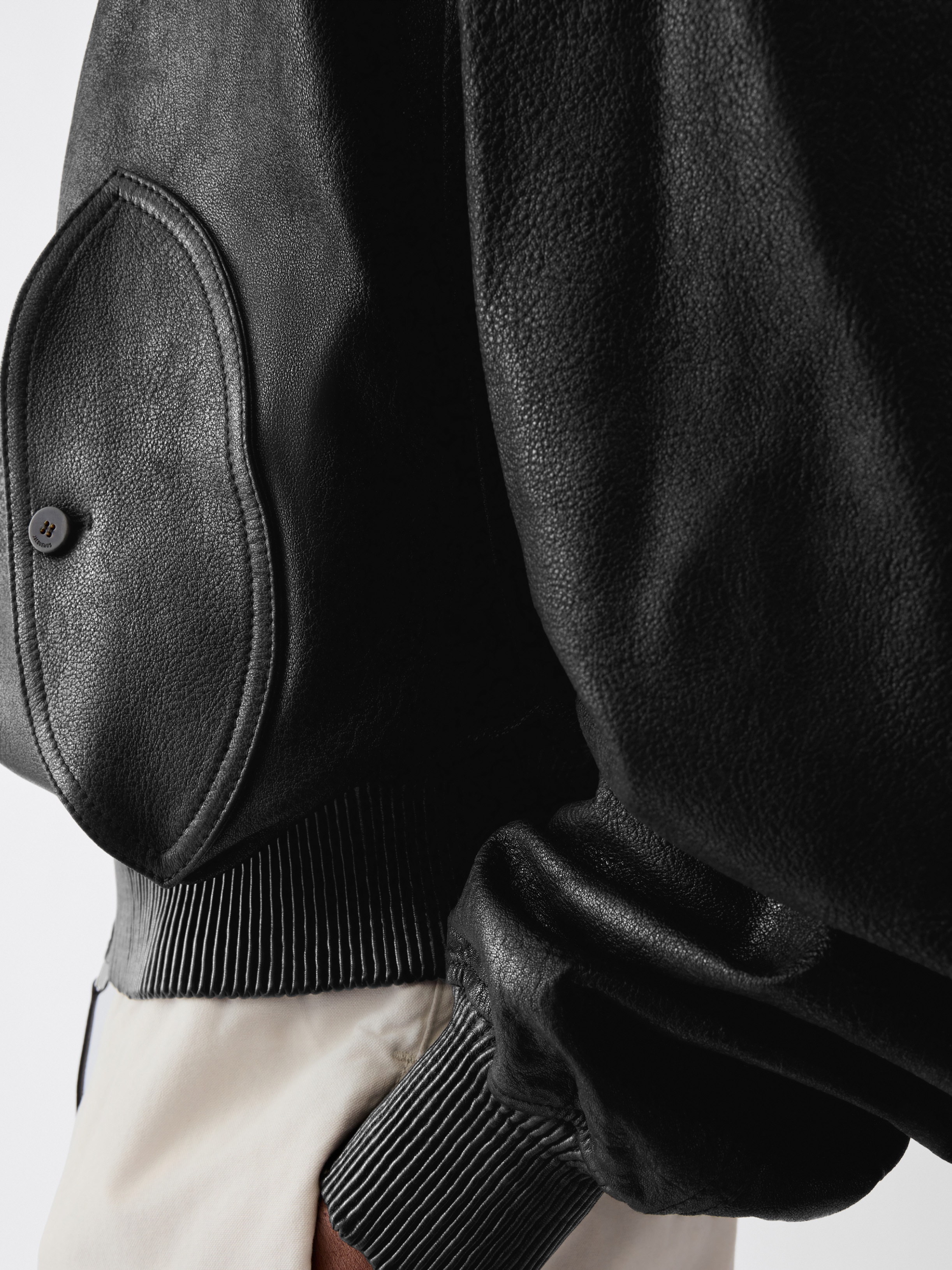 LE BOMBER LOSANGE CUIR