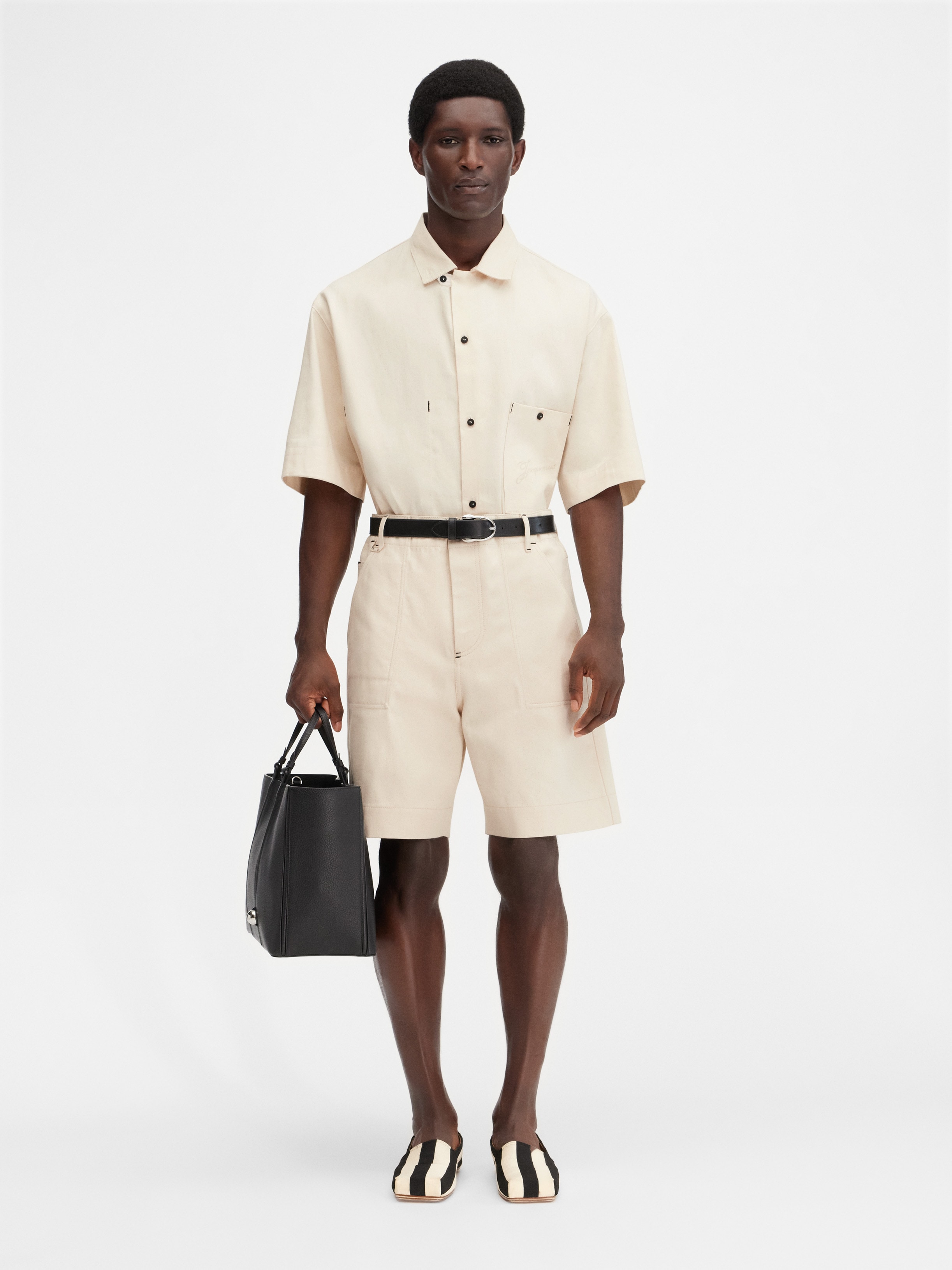 LE SHORT DE-N&Icirc;MES