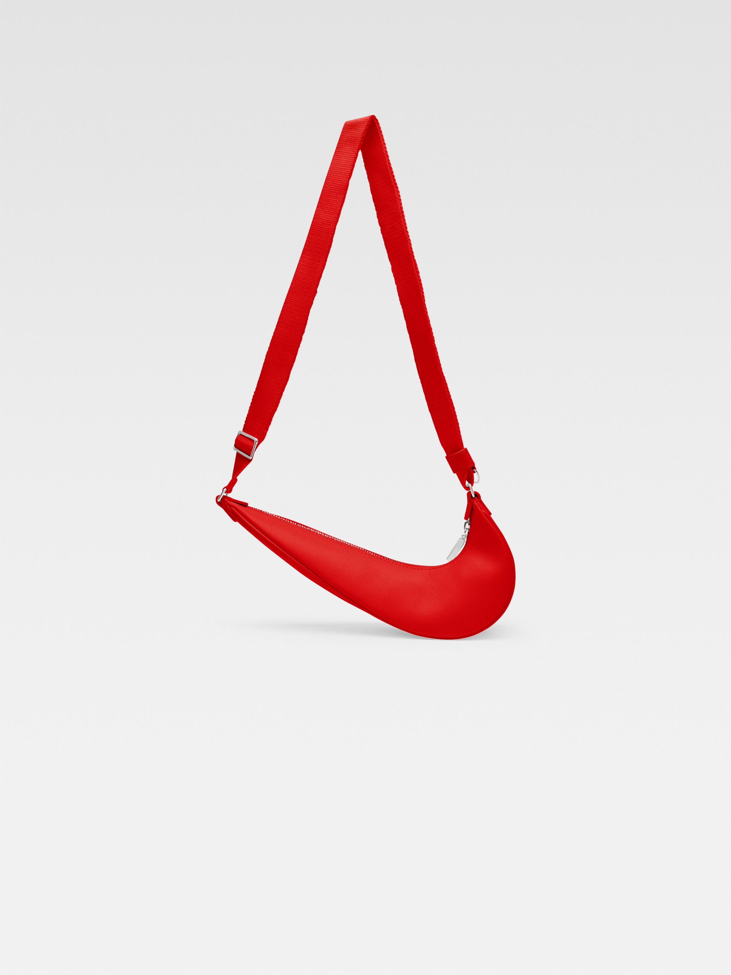 Swoosh JACQUEMUS+NIKE バッグ by JACQUEMUS | Official website