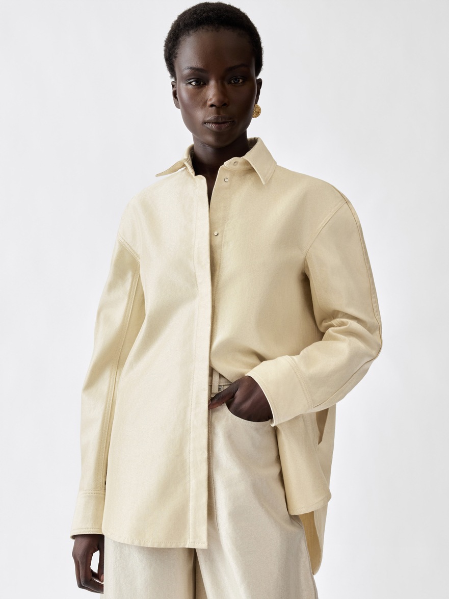 Jacquemus The De-nîmes Citta Denim Shirt In Off-white/silver