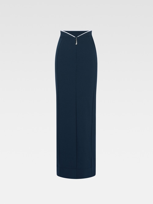 The JACQUEMUS+NIKE long skirt