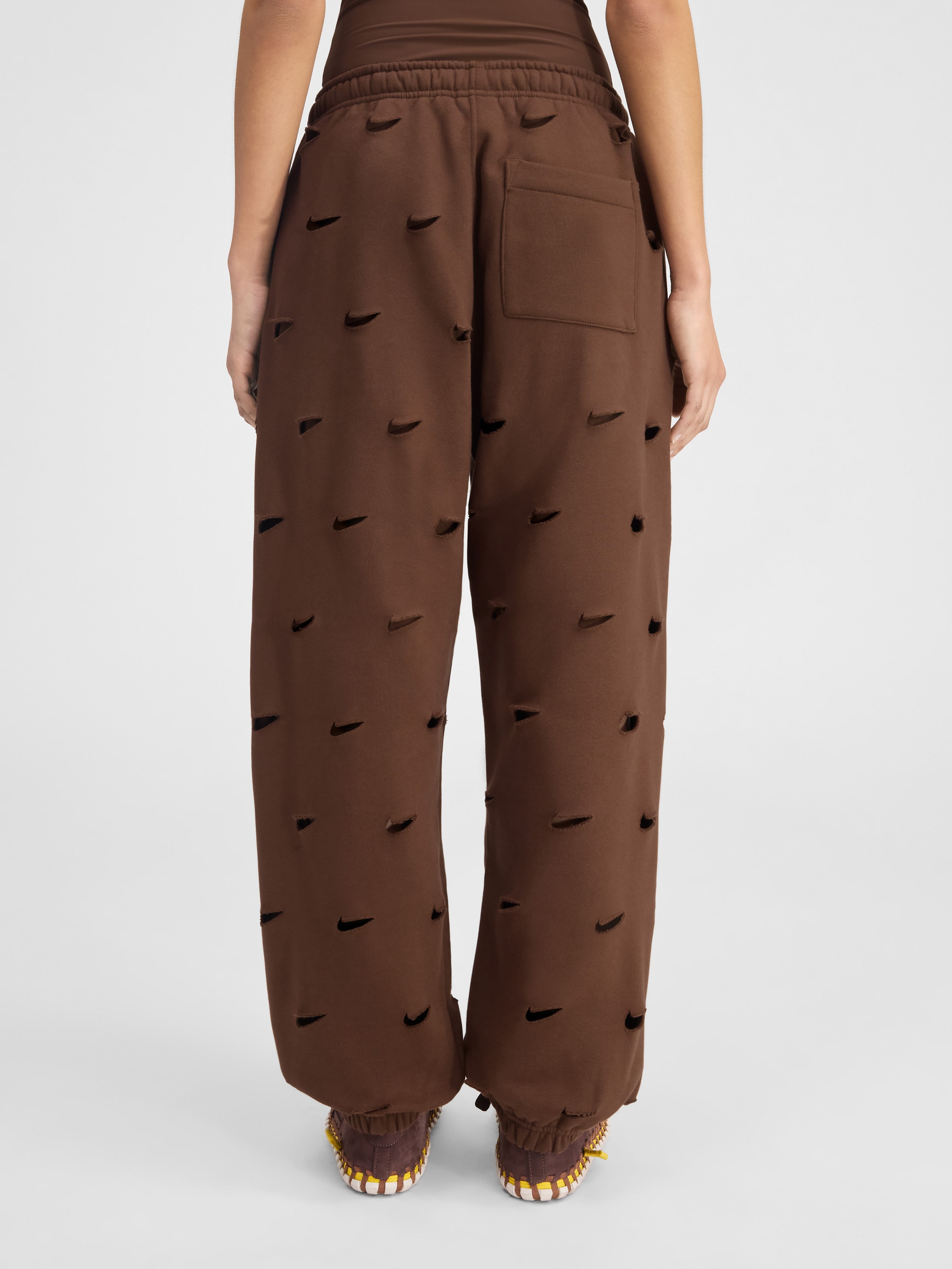 LE SWEATPANT NIKE SWOOSH