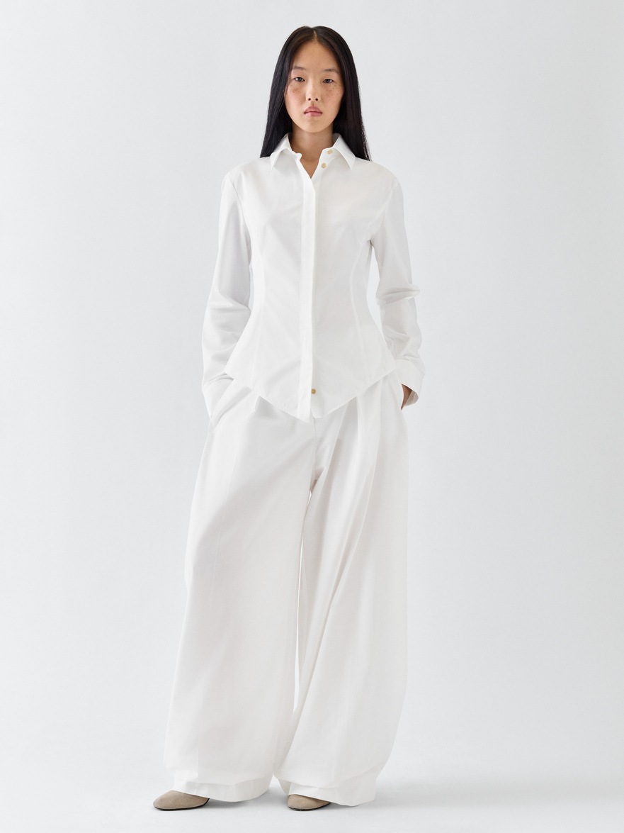LA CHEMISE TRIANGLE