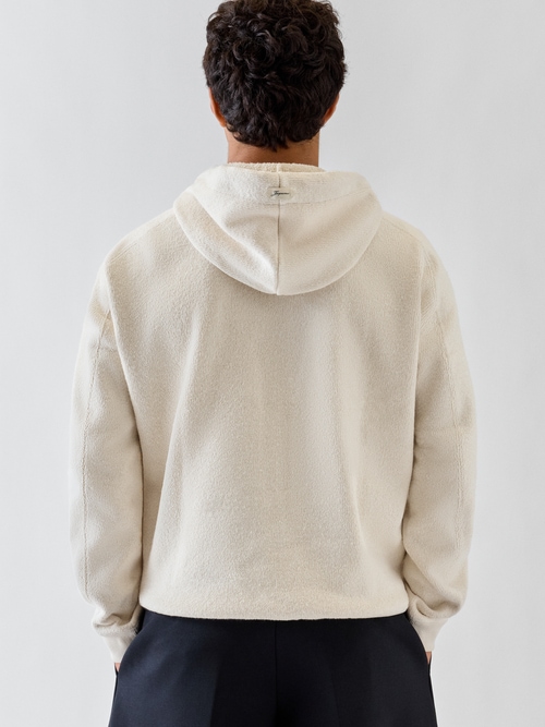 The Ovalo hoodie
