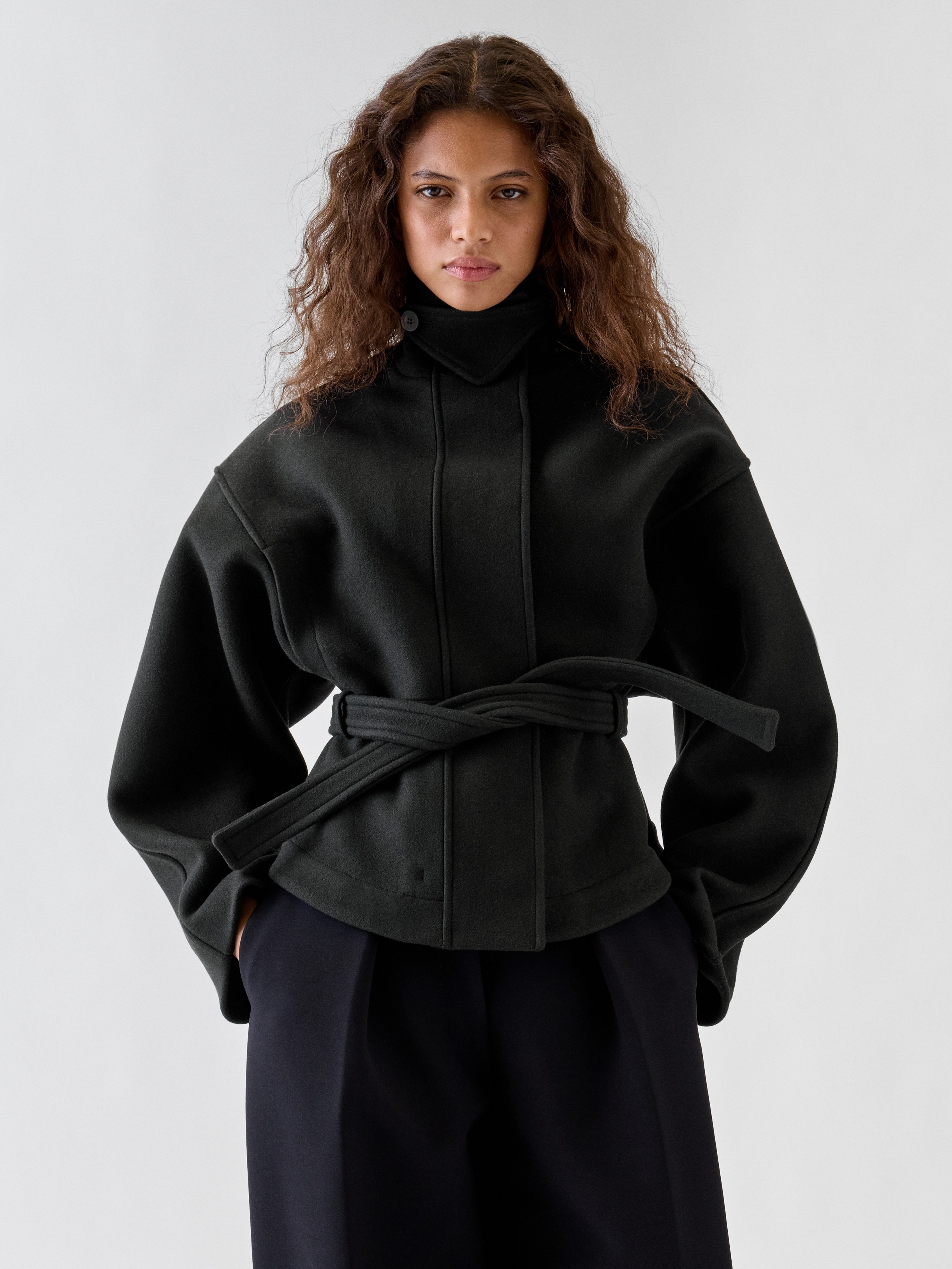 LE MANTEAU CIRO