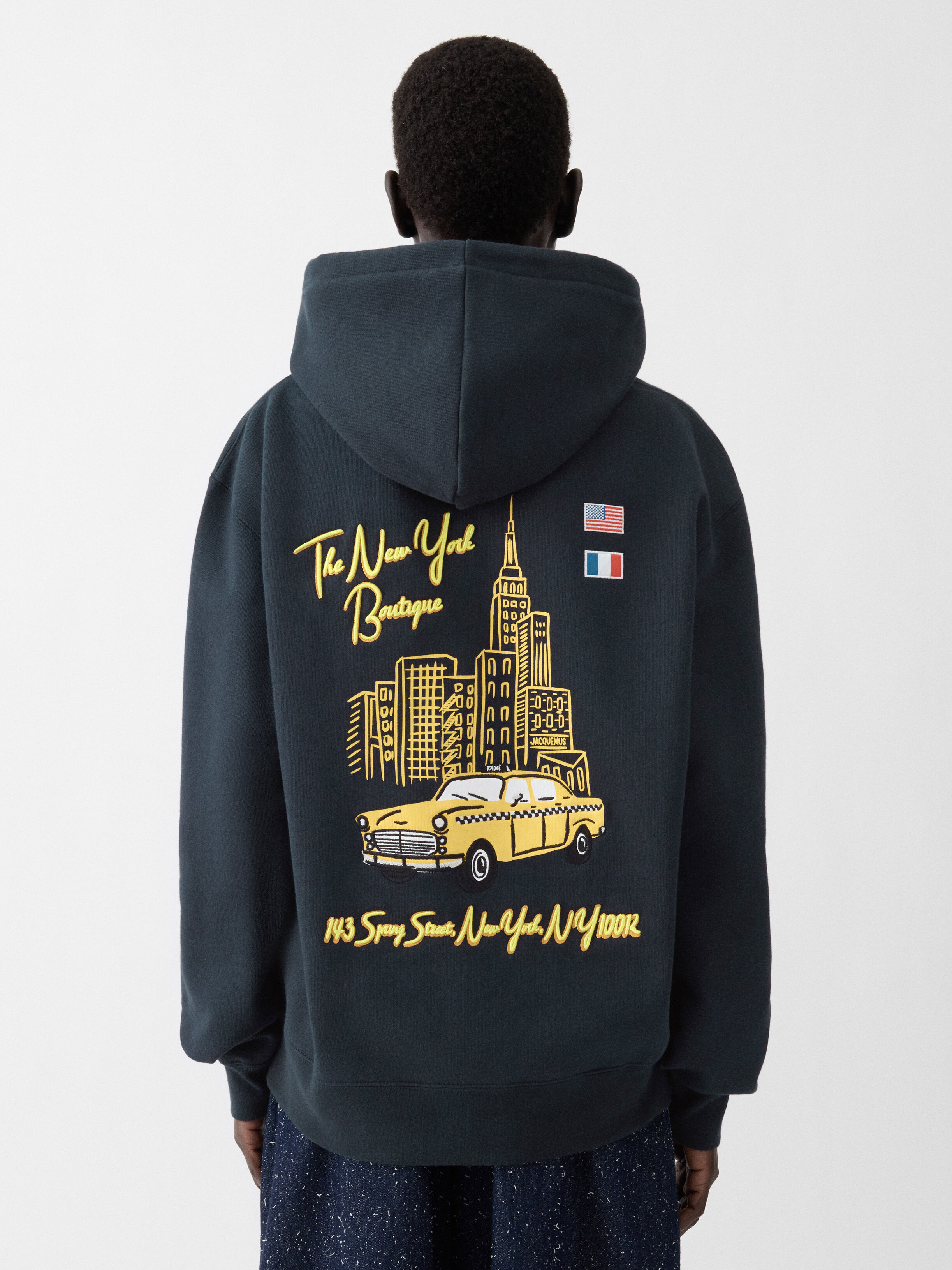 The NYC Cab hoodie by JACQUEMUS | Official website