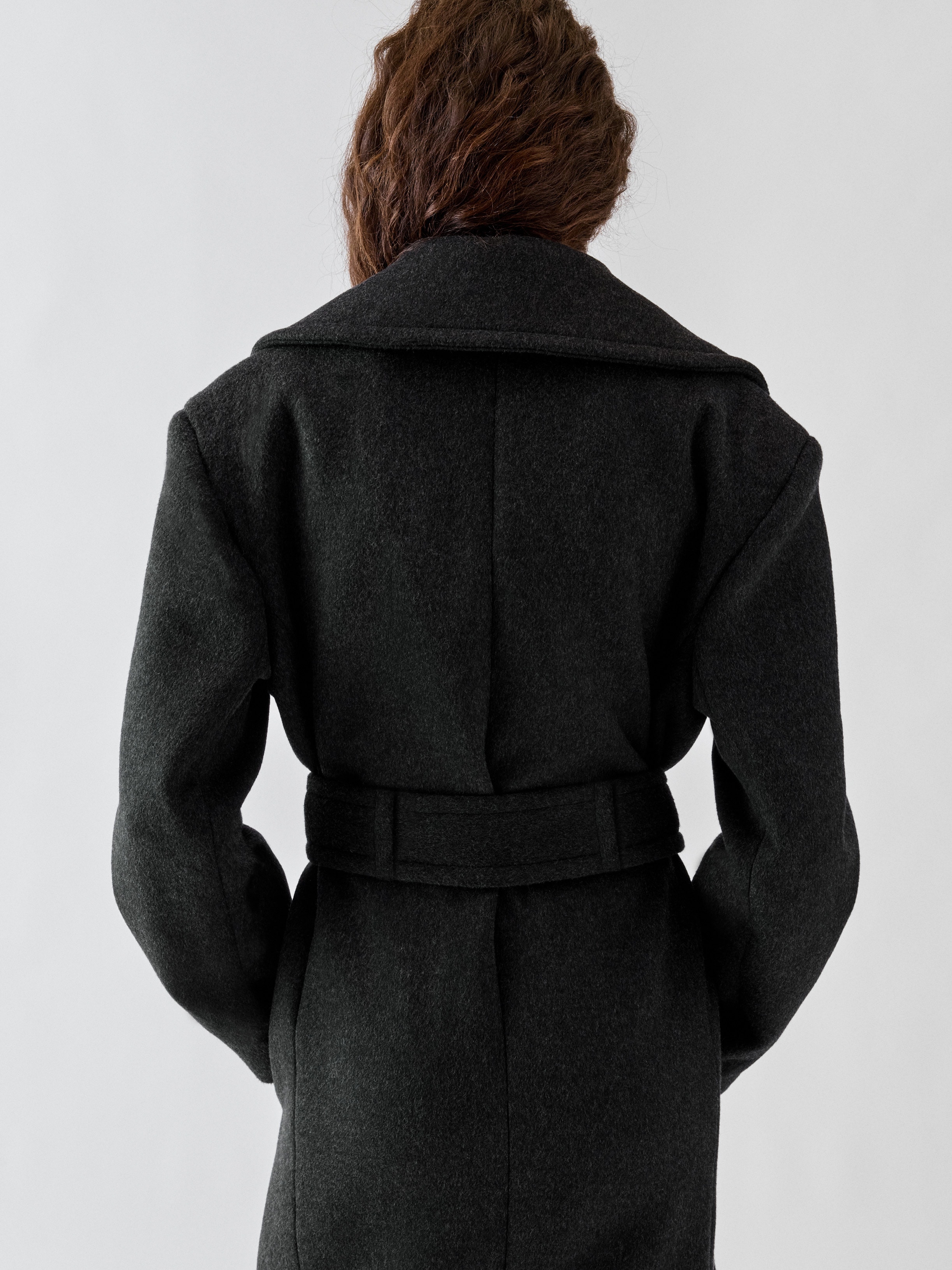 LE MANTEAU FERNANDO