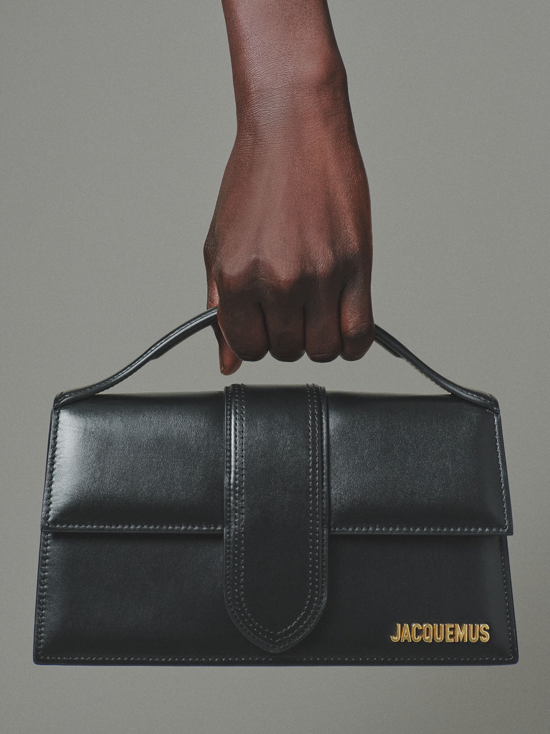 Les Classiques - Women - JACQUEMUS | Official website