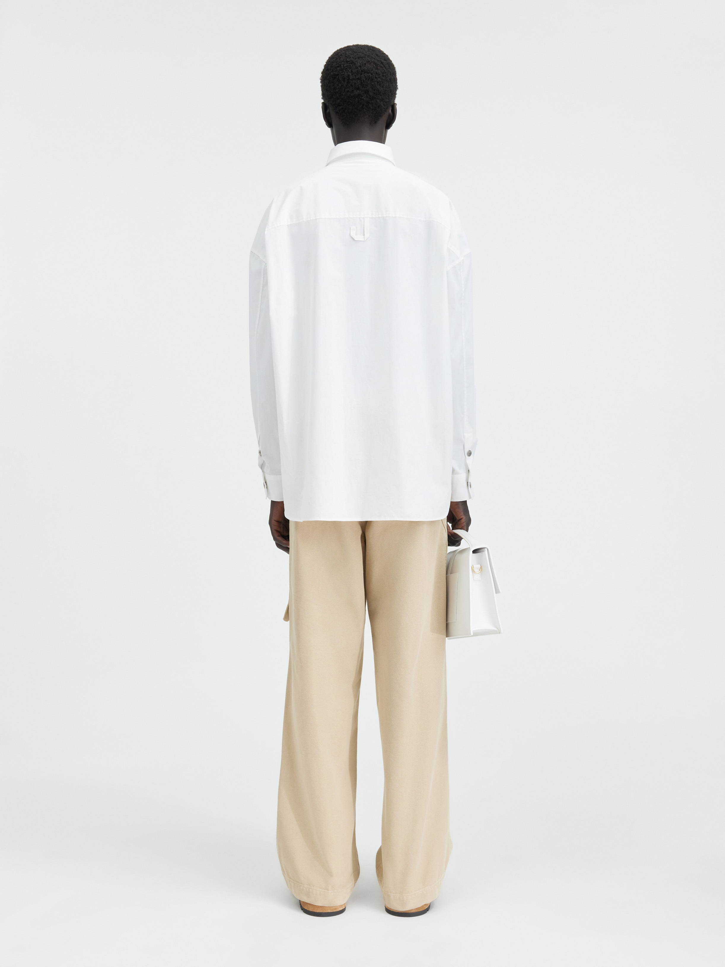 LA CHEMISE MANCHES LONGUE