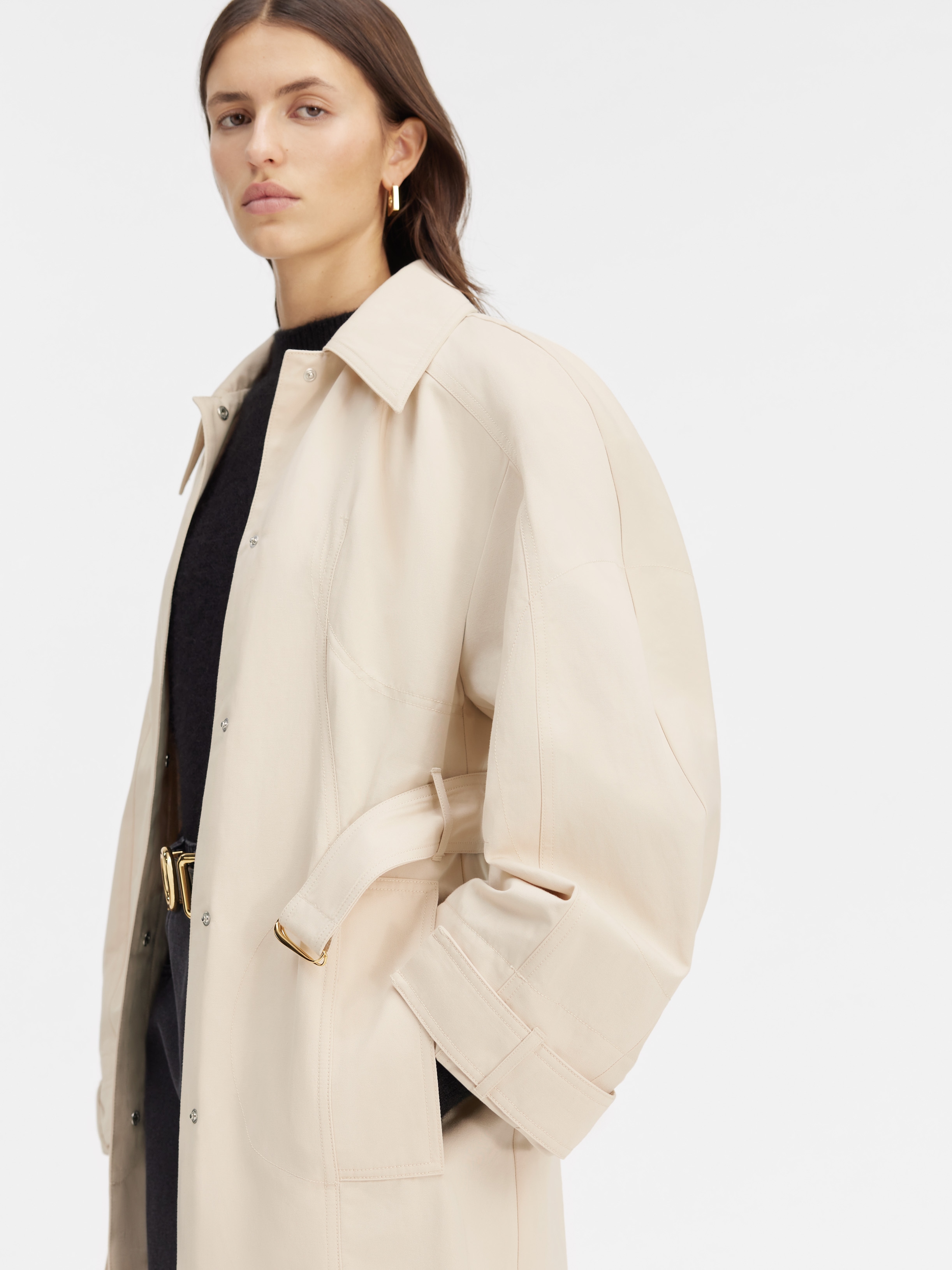The Bari trench coat by JACQUEMUS Official website