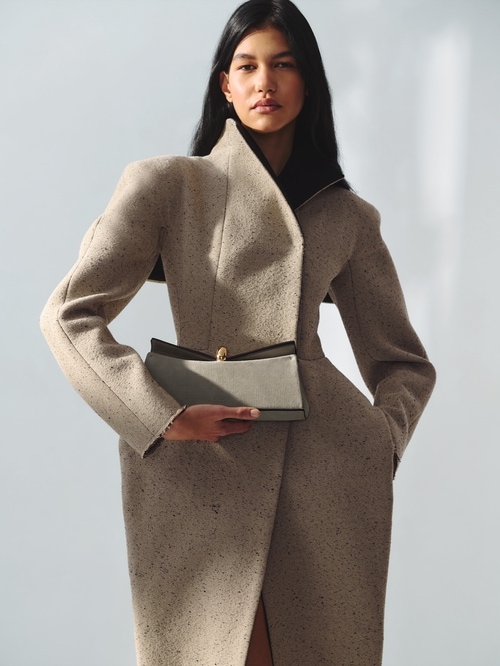 The Val&eacute;rie clutch