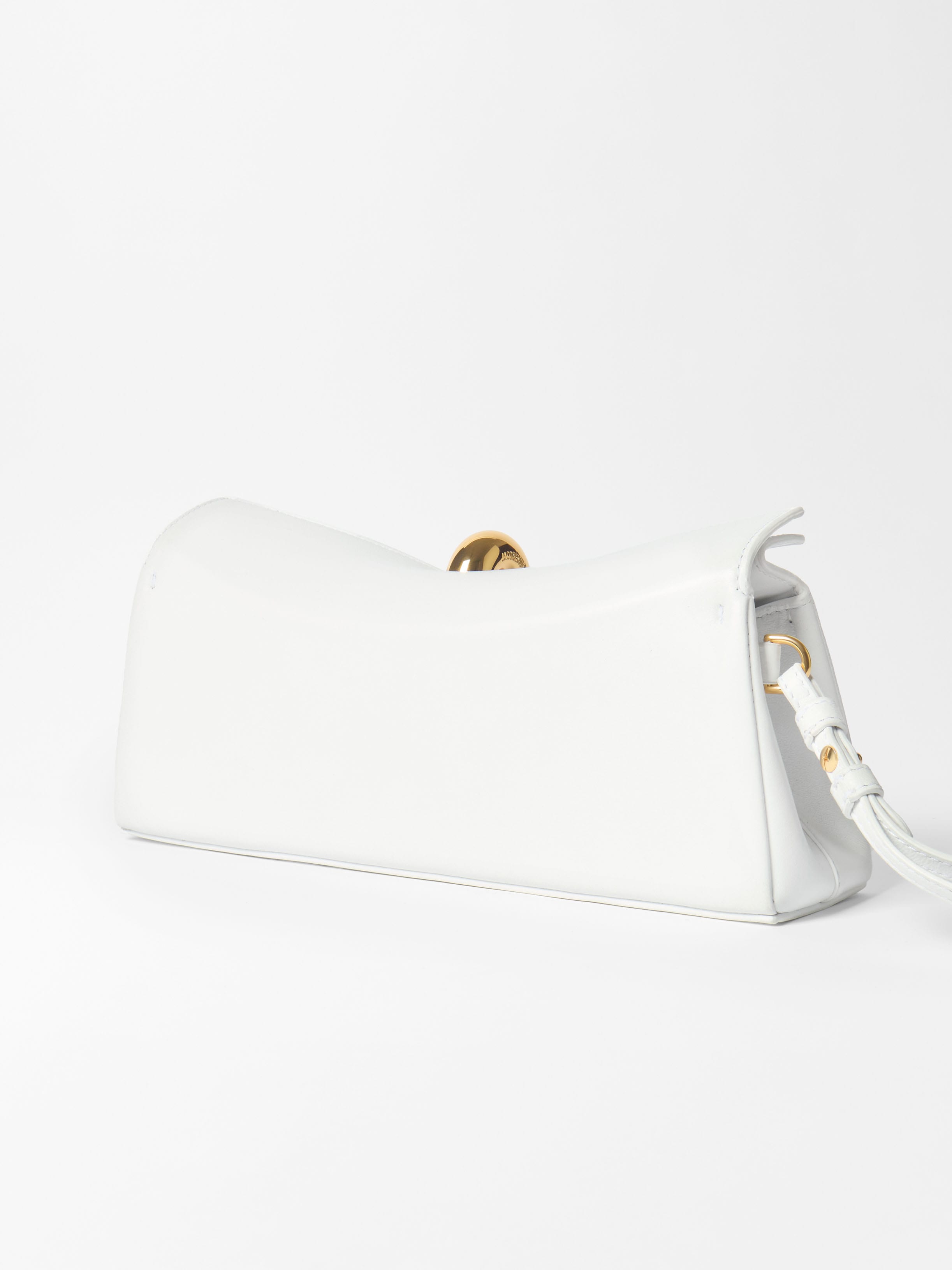 LA POCHETTE VALERIE