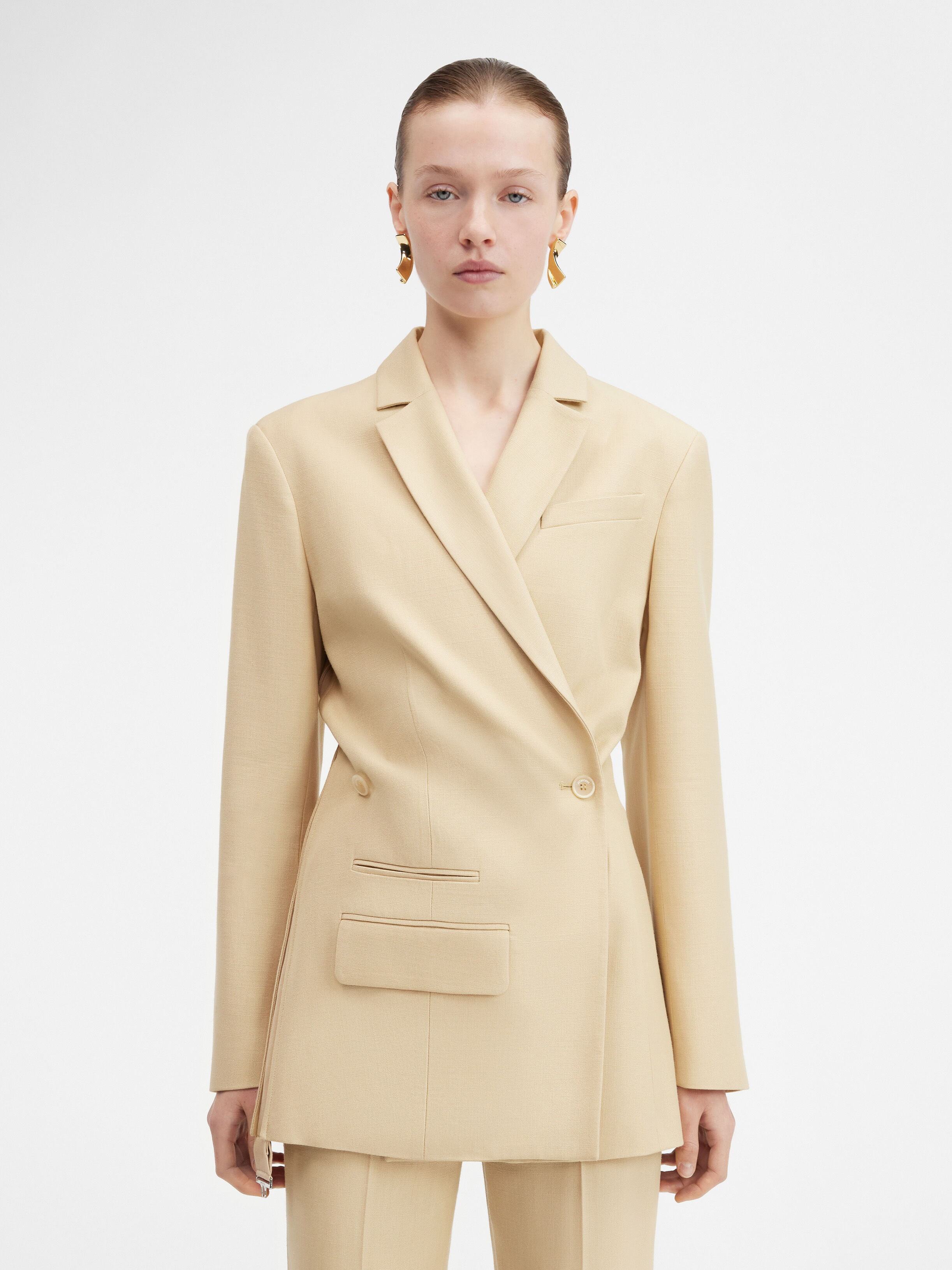 La veste Tibau beige - LE CHOUCHOU | JACQUEMUS Official Website