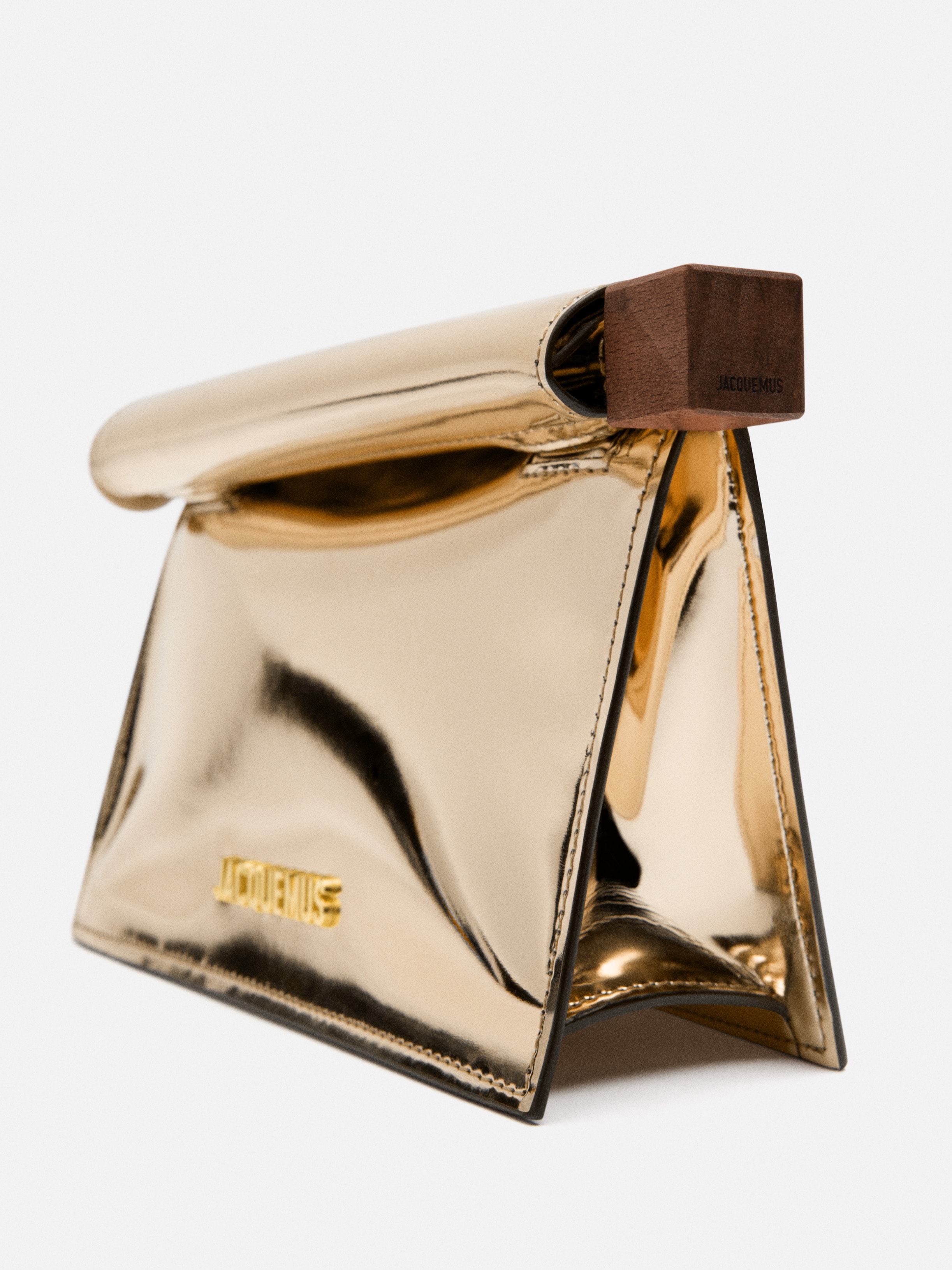 Jacquemus The Rond Carré Clutch in Red