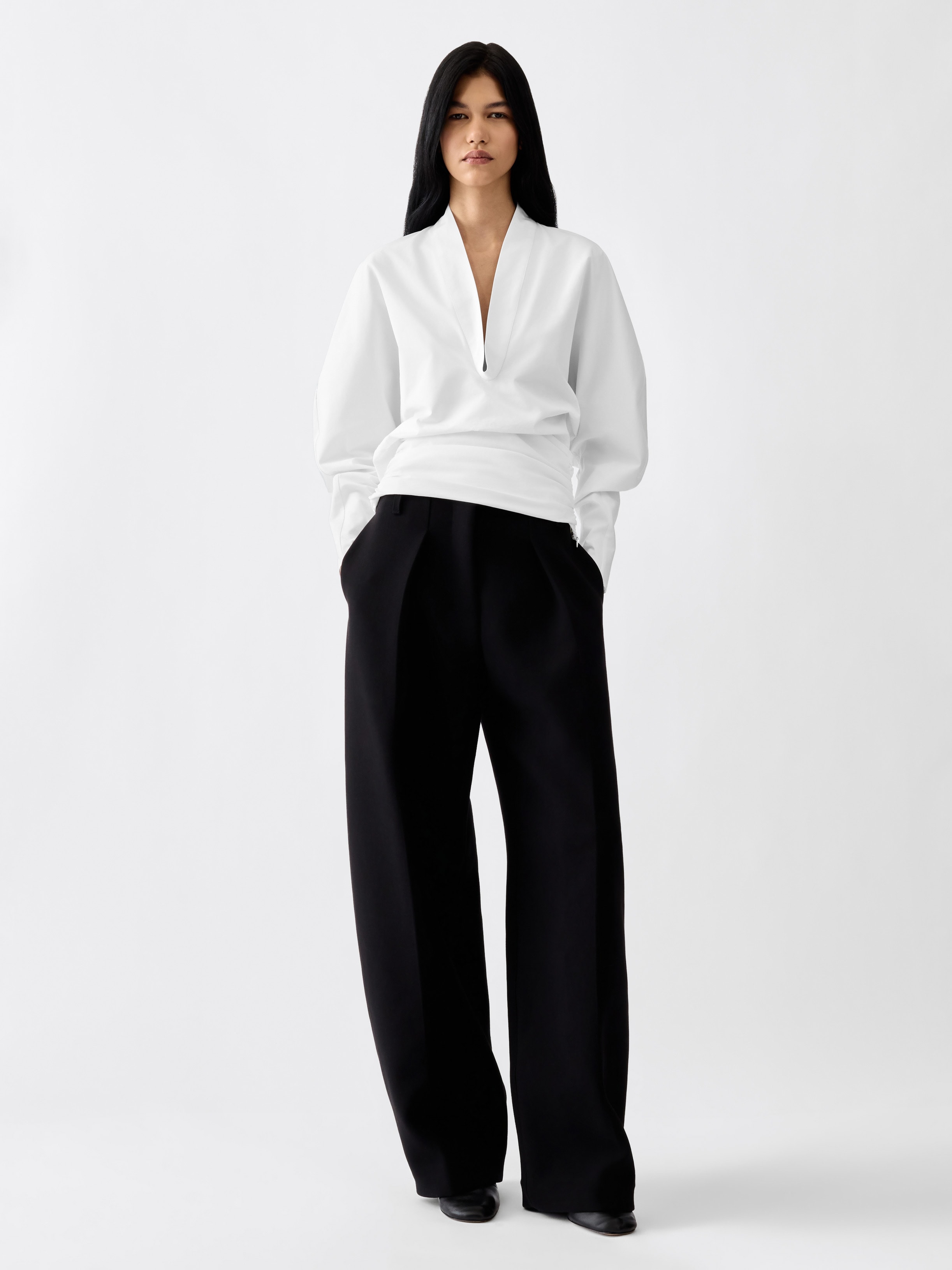LA BLOUSE COLOMBE
