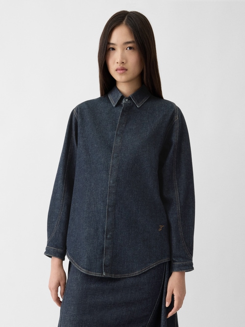 The Amelo de-N&icirc;mes denim shirt