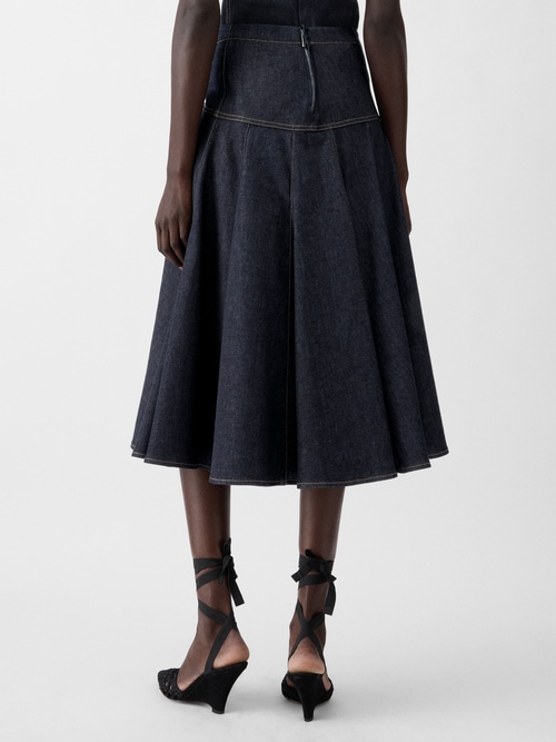 The Lavoir de-N&icirc;mes denim skirt