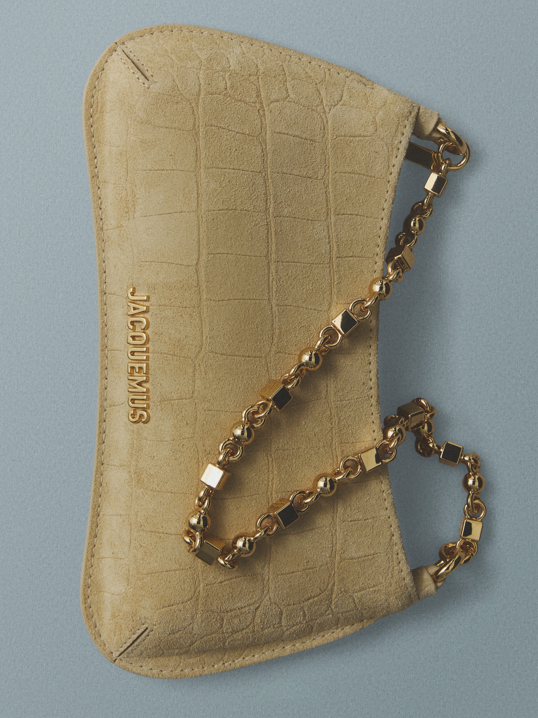 LE PETIT BISOU CHAINE