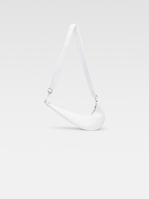 La borsa Swoosh JACQUEMUS+NIKE