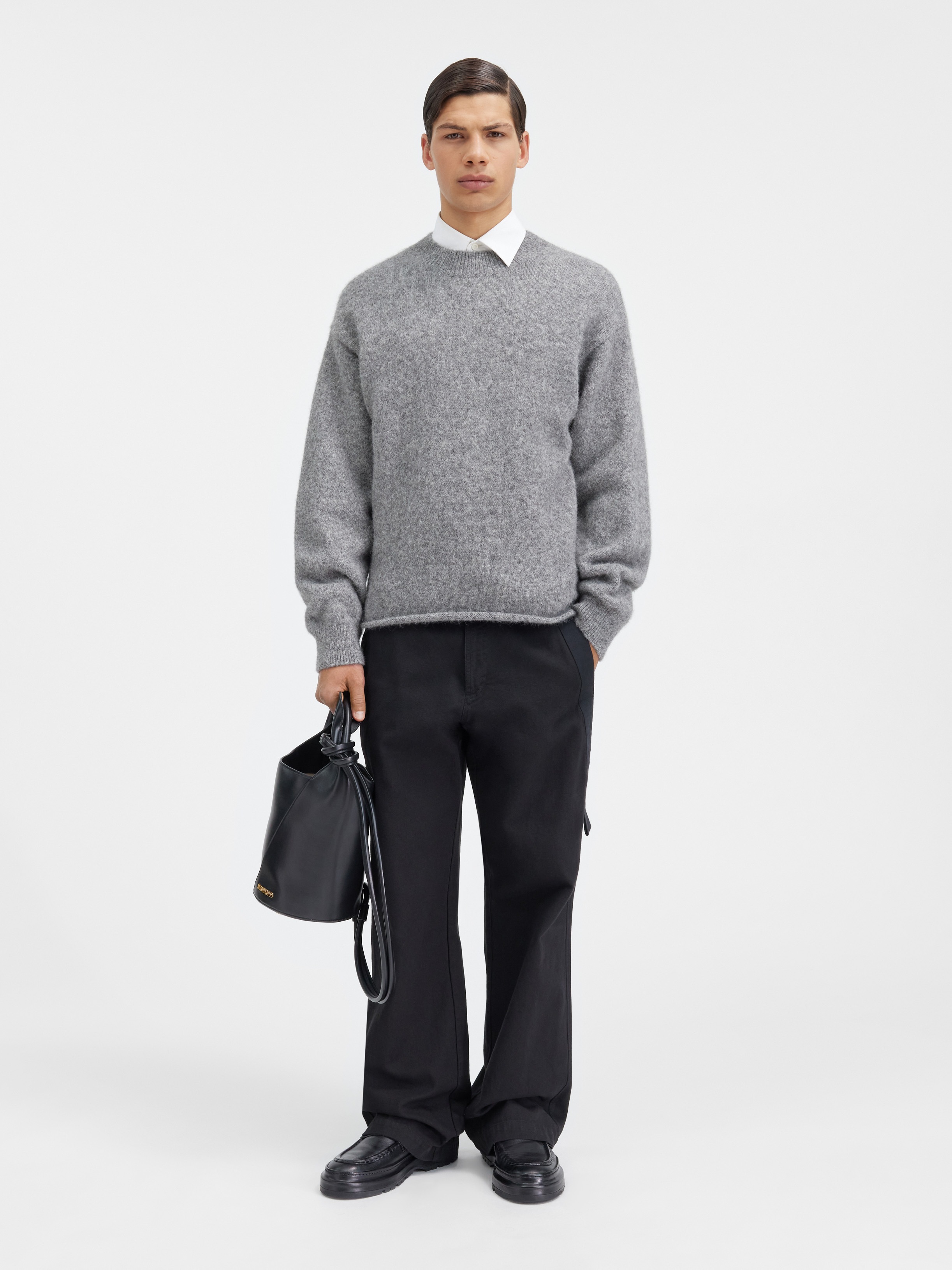 Le pull Jacquemus by JACQUEMUS Official website