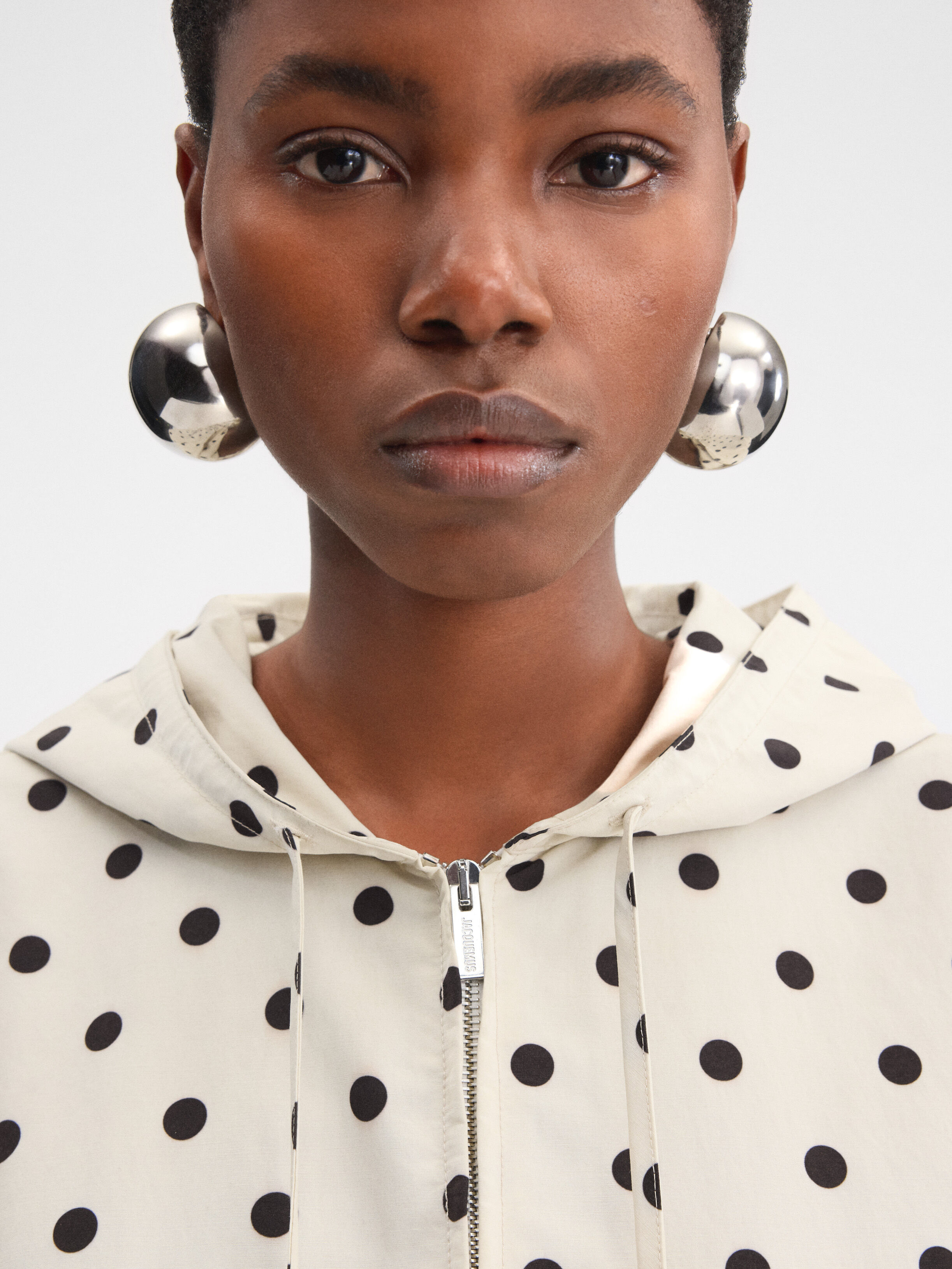 〓JACQUEMUS〓 2017ssドット シルク×レーヨン シャツジャケット 〓JACQUEMUS〓 2017ssドット シルク×レーヨン シャツジャケット - メルカリ