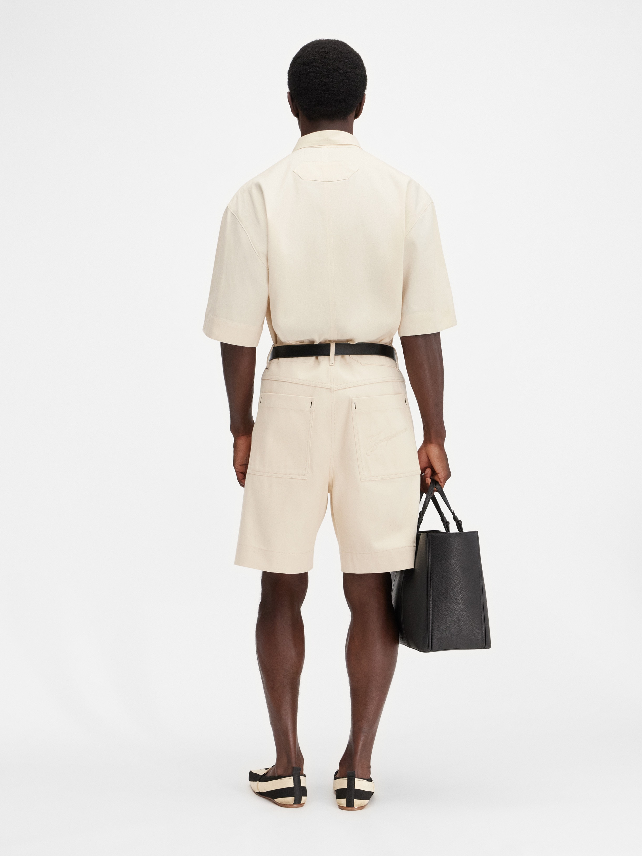 LE SHORT DE-N&Icirc;MES