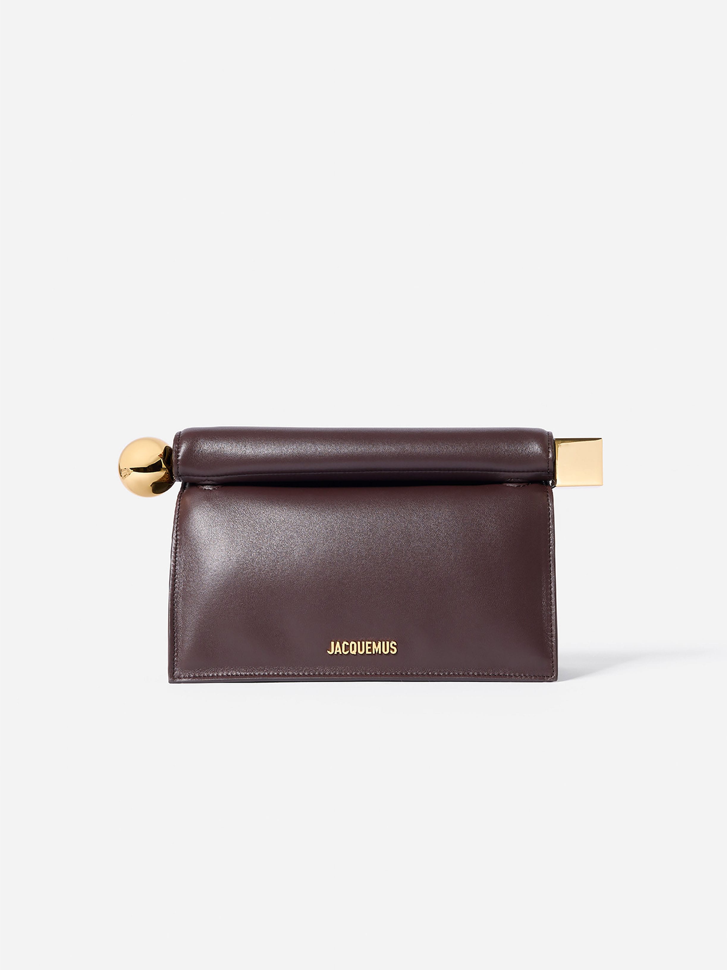 LA POCHETTE ROND CARRE