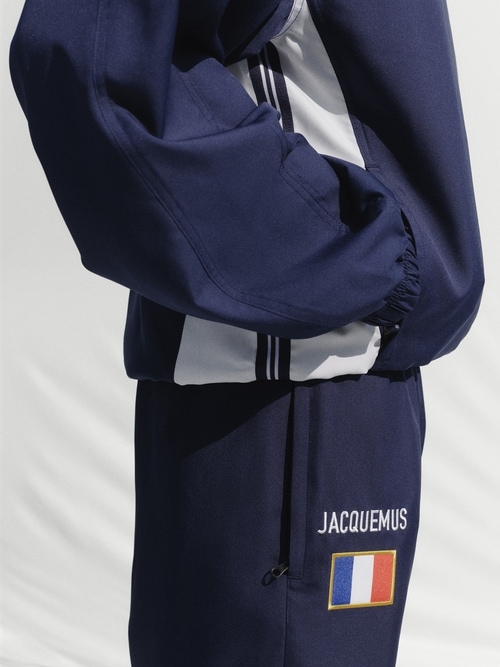 Le pantalon de surv&ecirc;tement France pour homme