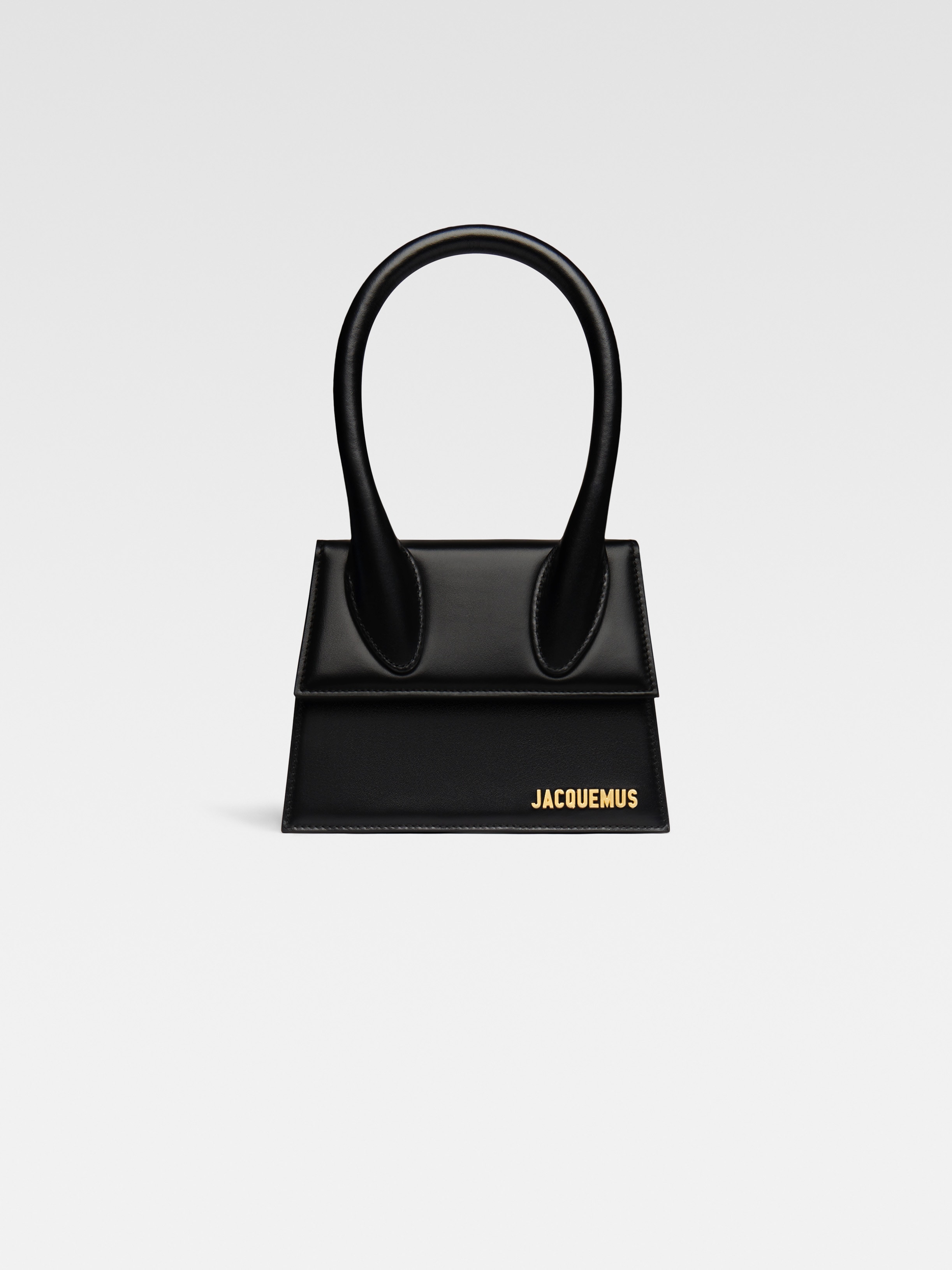 The medium Chiquito - LES CLASSIQUES | JACQUEMUS Official Website