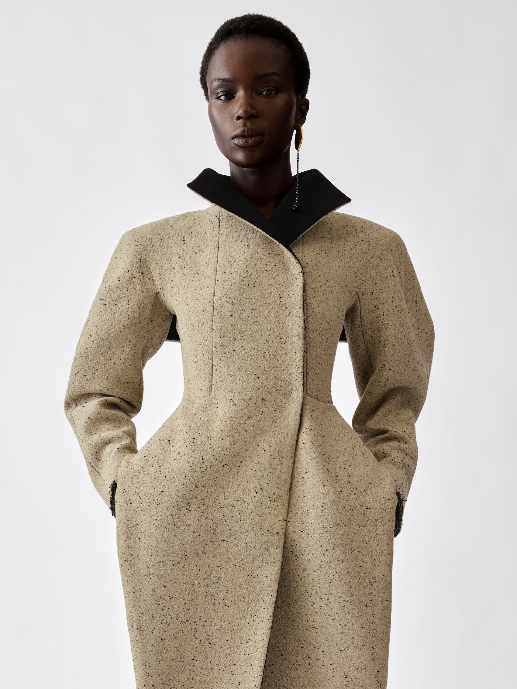 LE MANTEAU TULIPE
