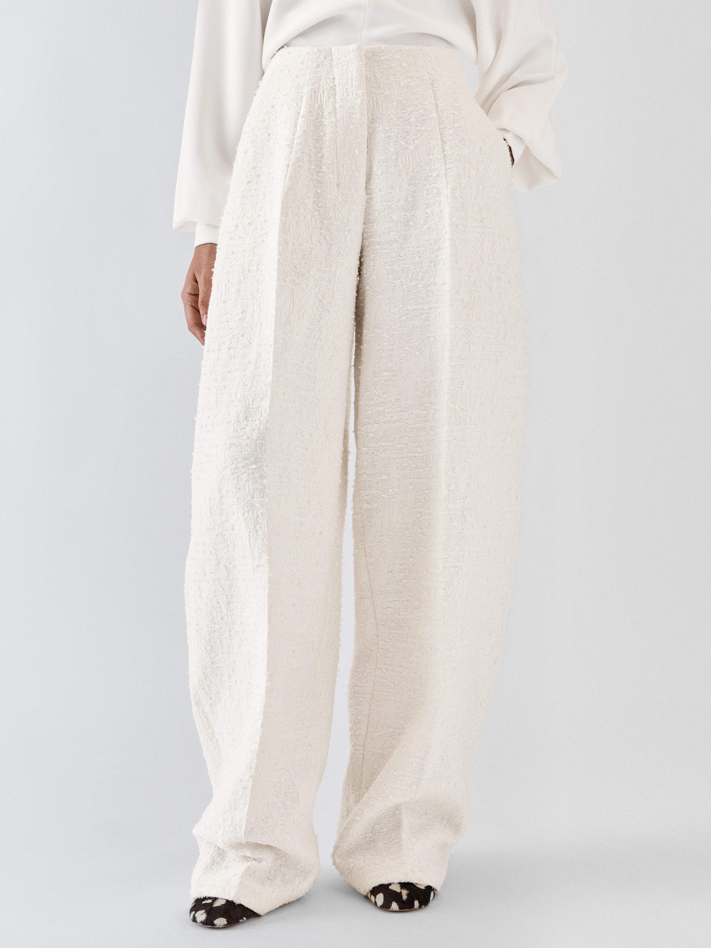LE PANTALON CURVO
