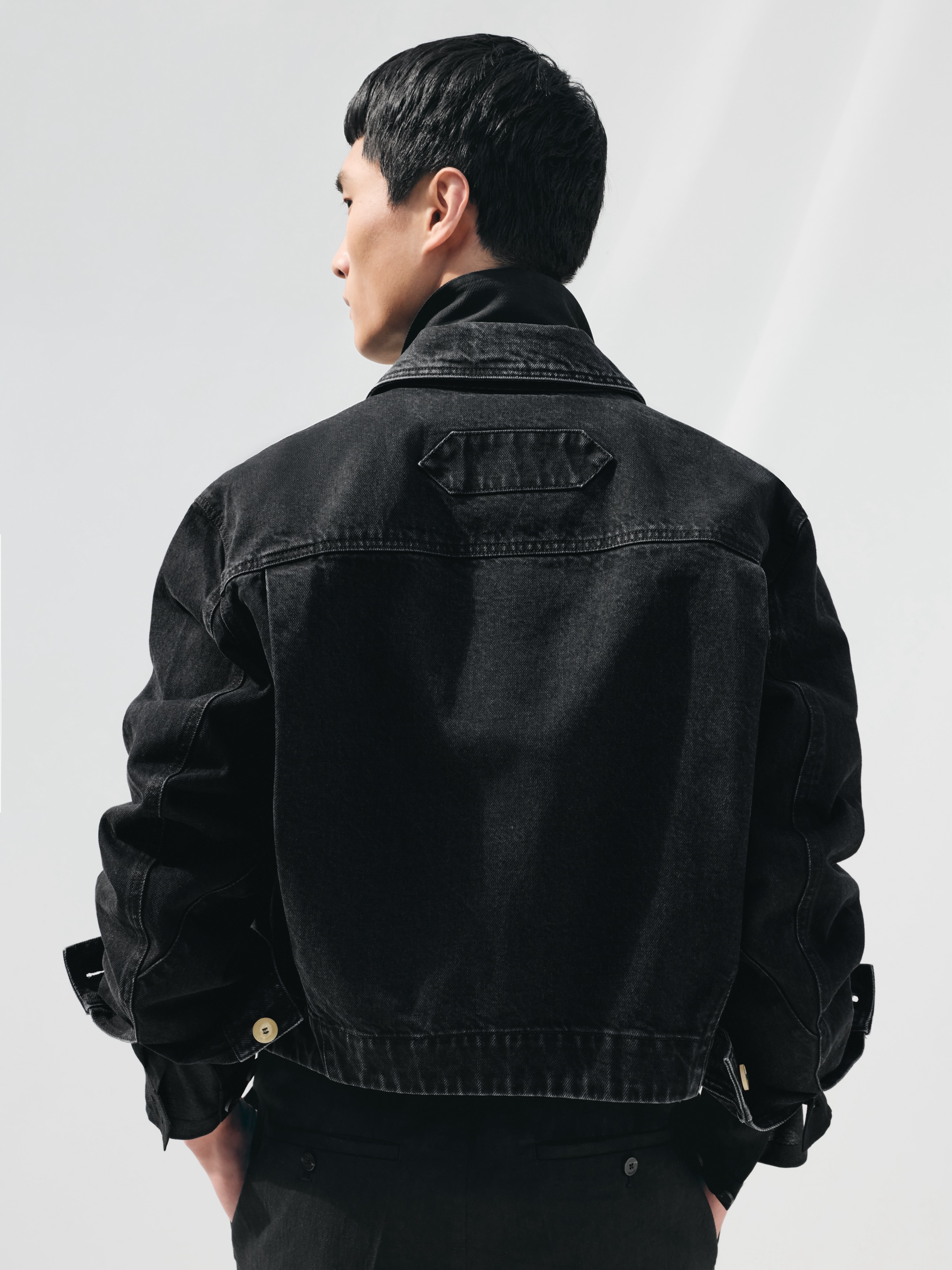 LA VESTE DE-N&Icirc;MES CANEVAS