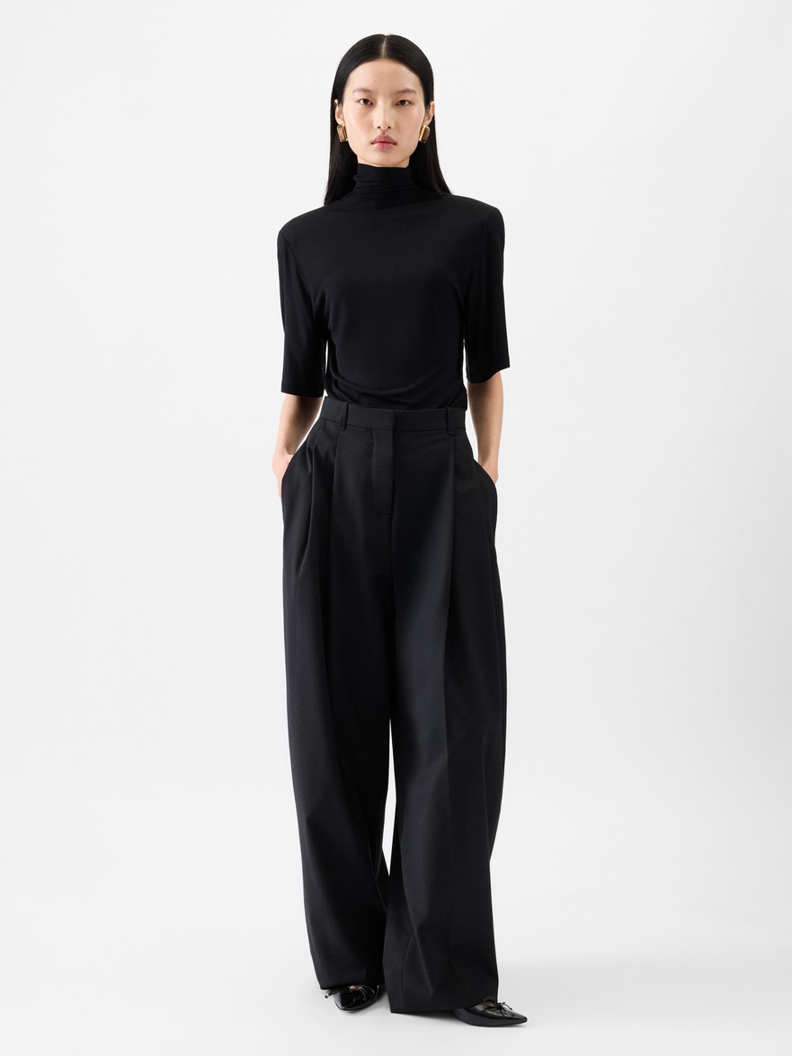 Jacquemus The Man's Pants In Black