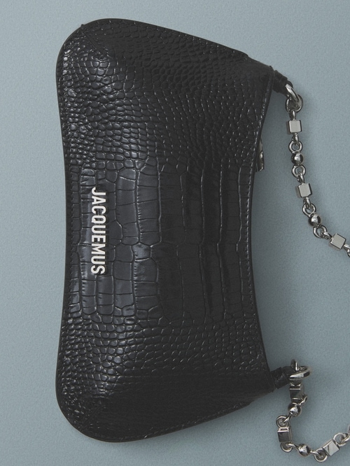 The small Bisou Chaine