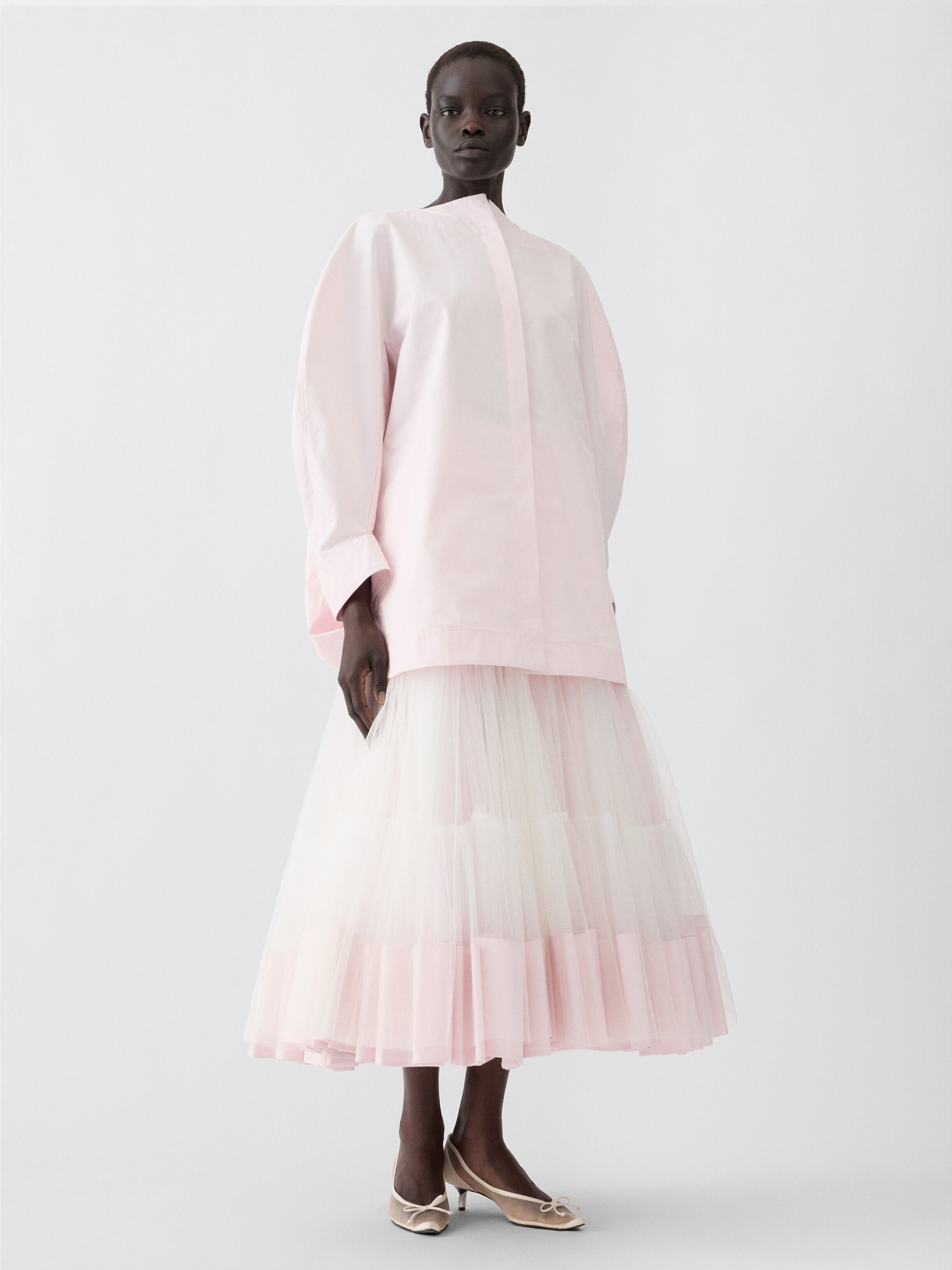 Designer Tops and Shirts for Women - JACQUEMUS | Official Website