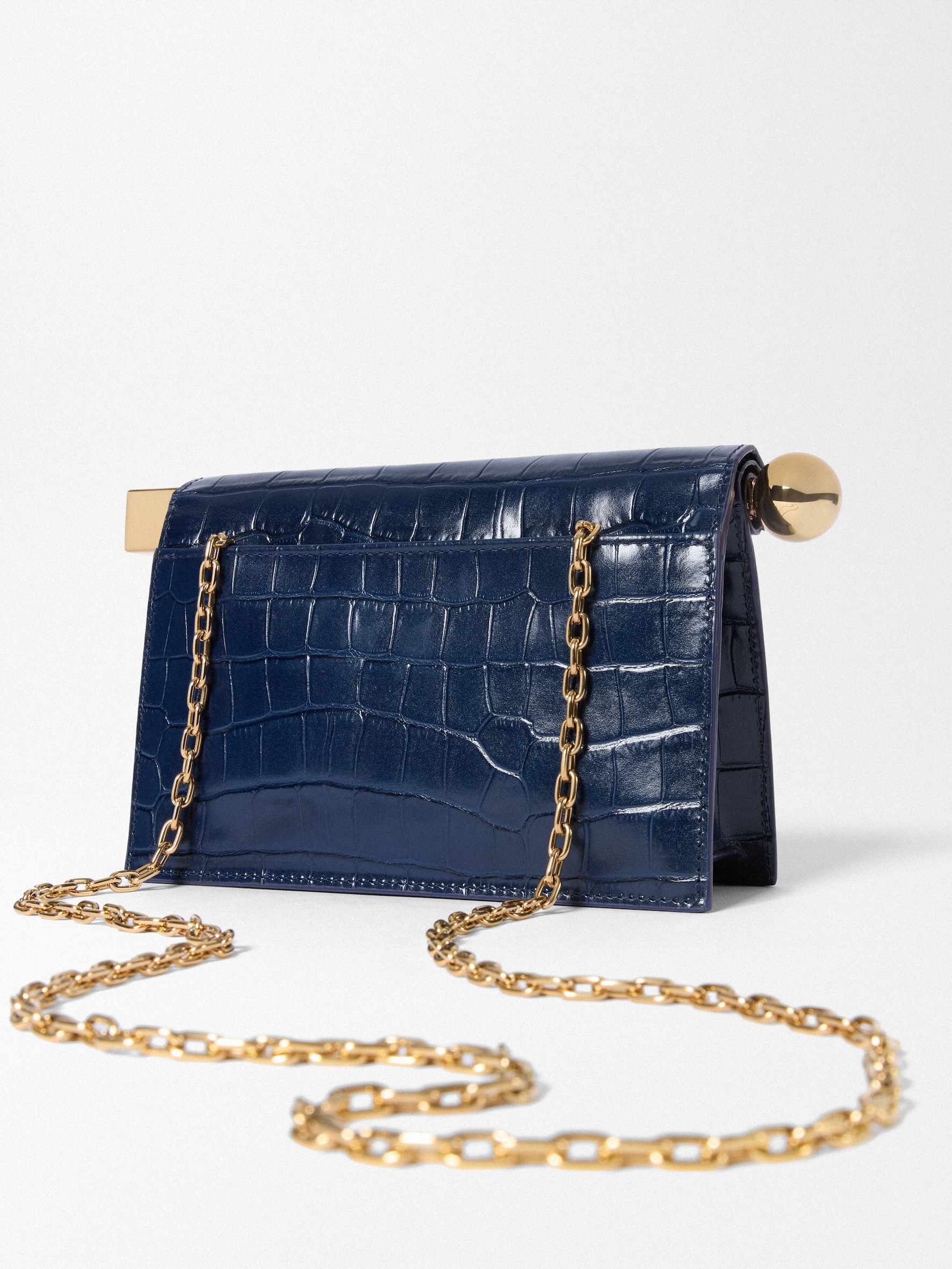 LA PETITE POCHETTE ROND C