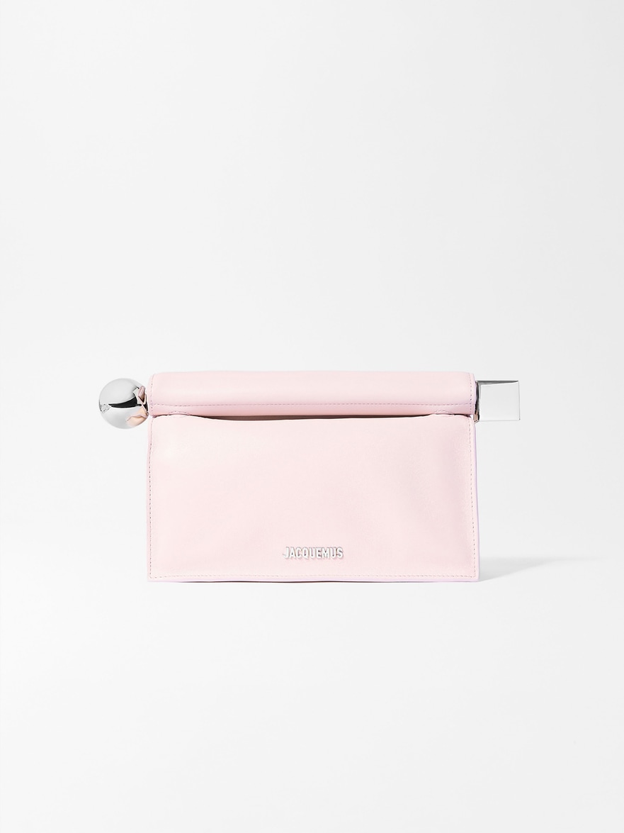 LA POCHETTE ROND CARRE