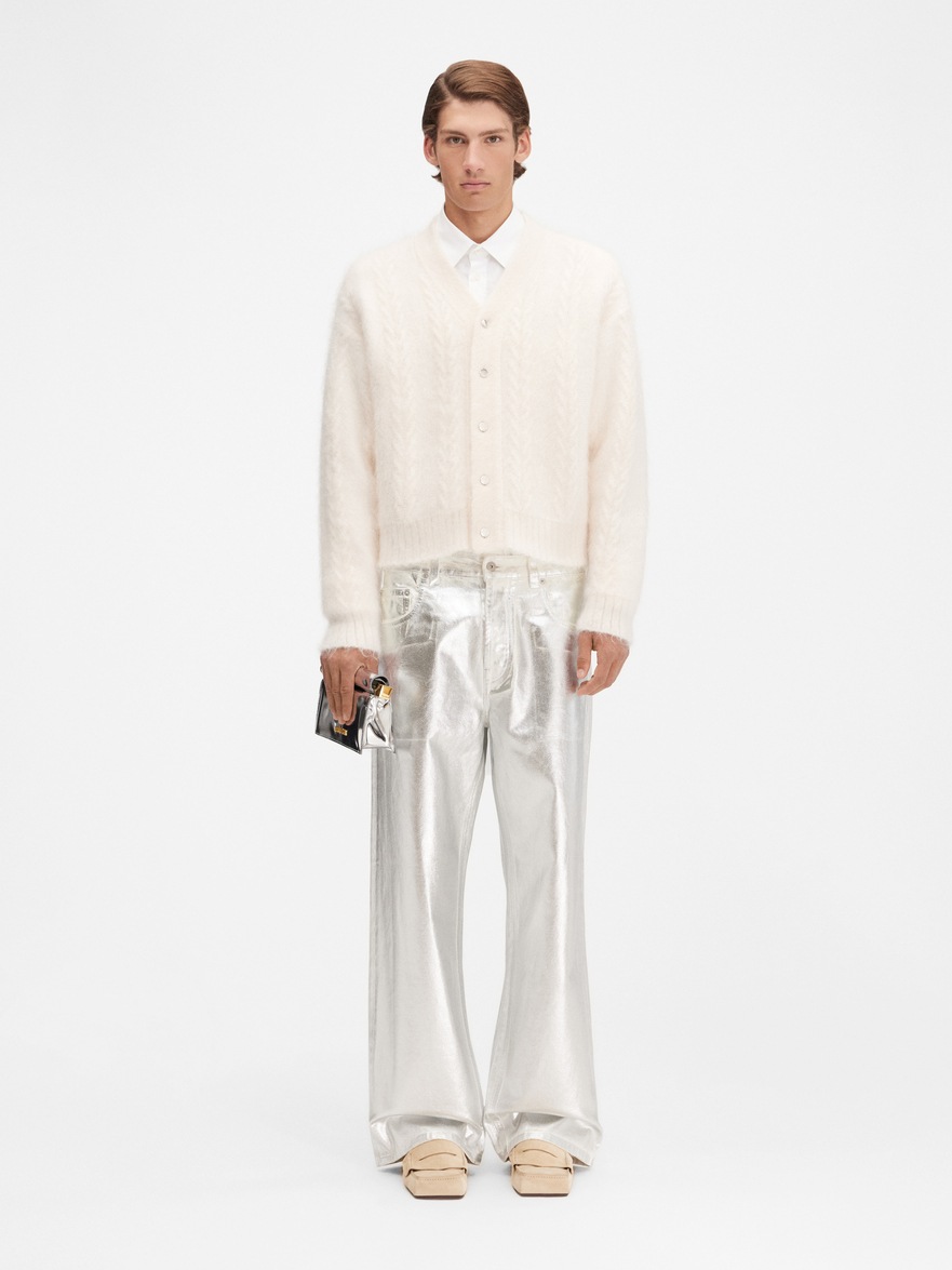 Jacquemus Le De Nîmes Court Articha Jeans In Silver