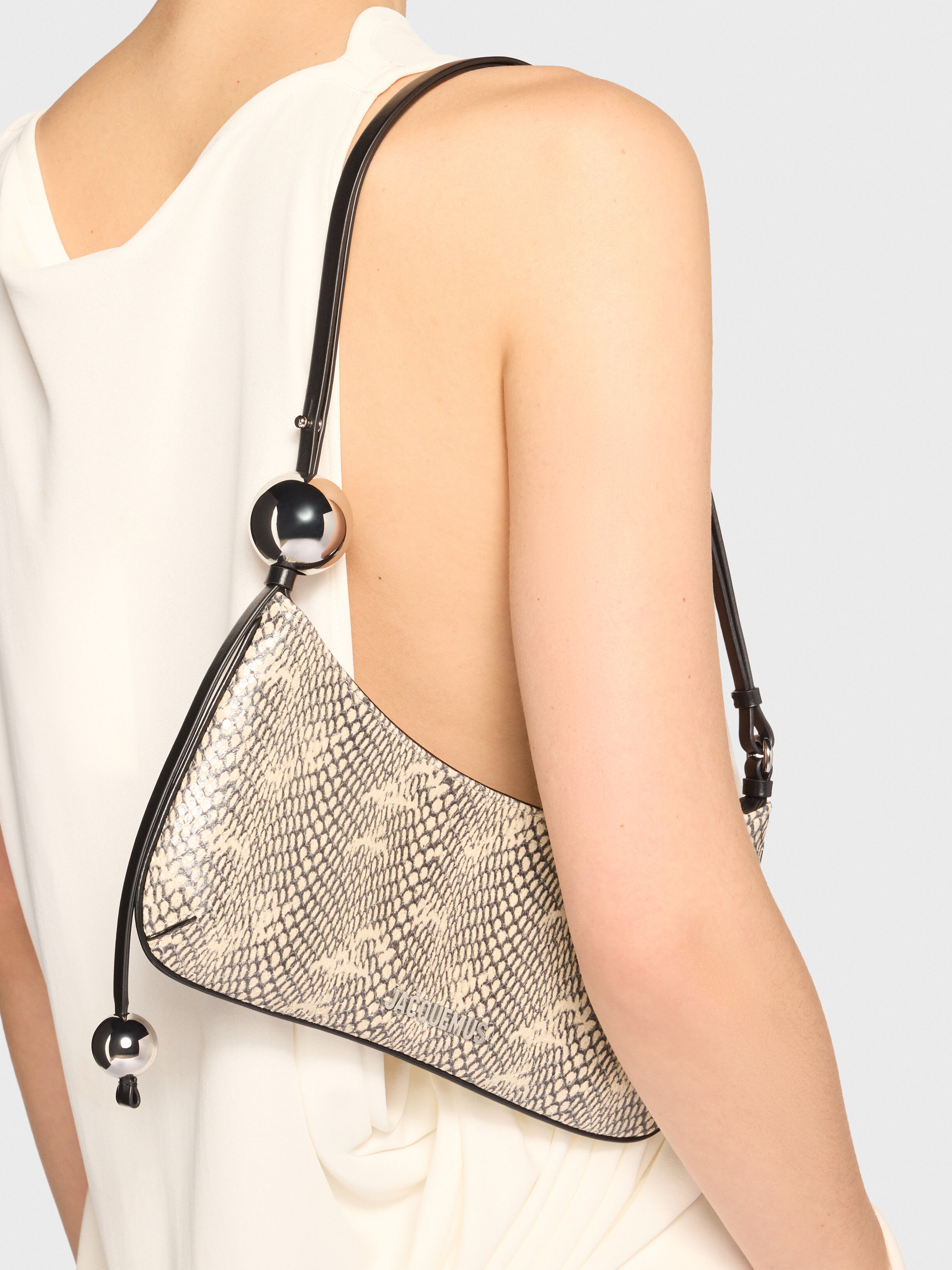 The Bisou Perle by JACQUEMUS | Official website