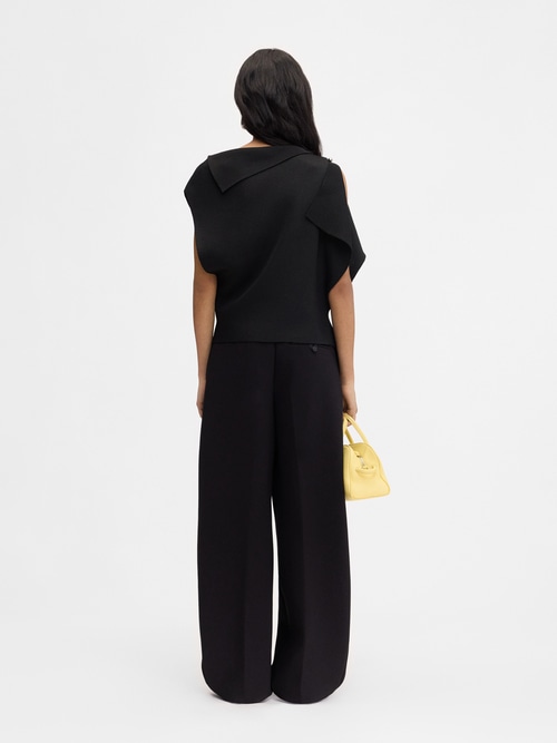 The Trap&egrave;ze knit