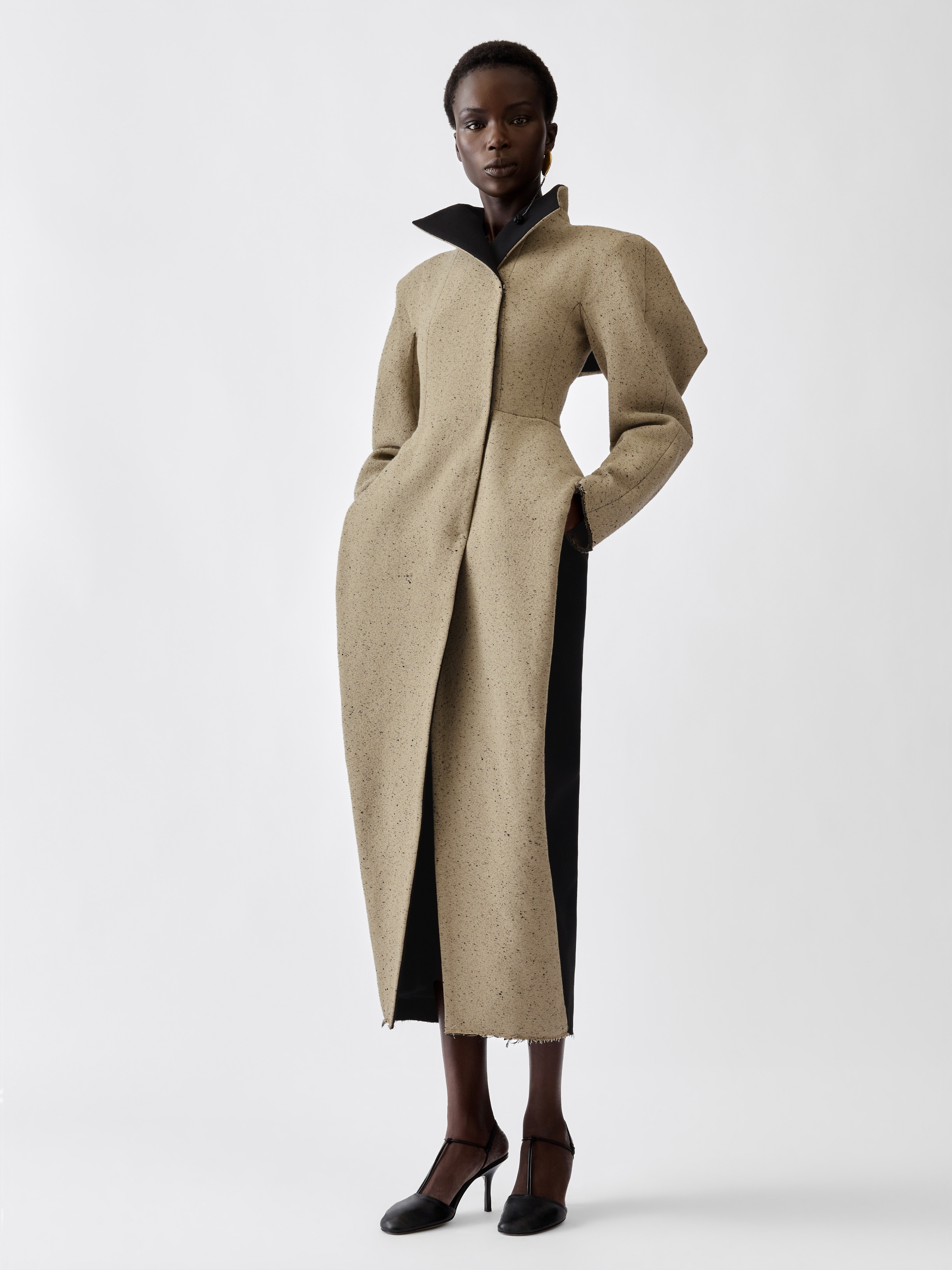 LE MANTEAU TULIPE
