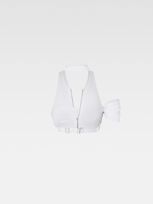 Das JACQUEMUS+NIKE Drap&eacute;-Top