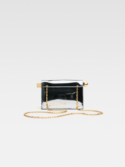 De kleine Rond Carr&eacute;-clutch