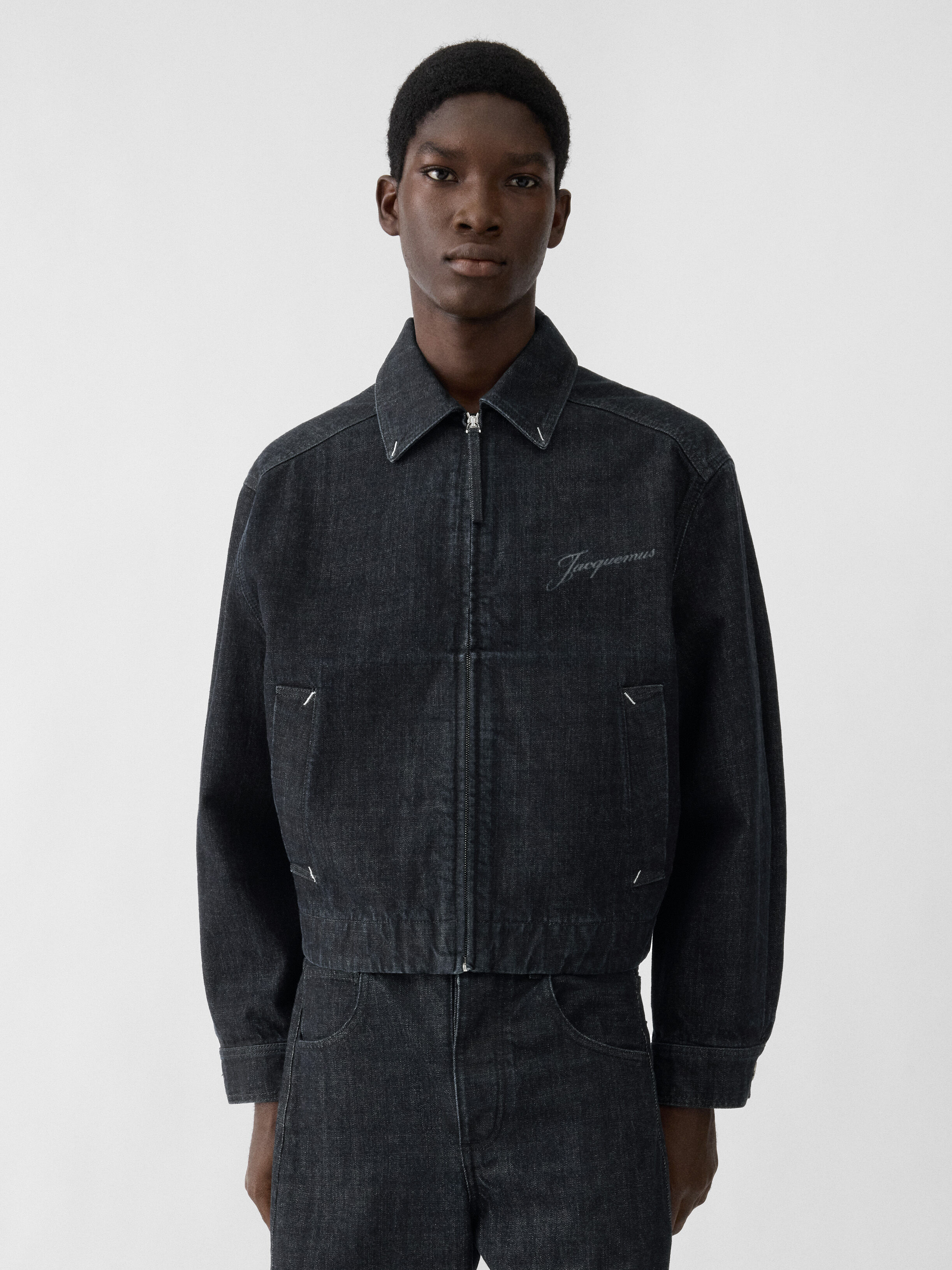 The Canevas de-Nîmes denim jacket by JACQUEMUS | Official website