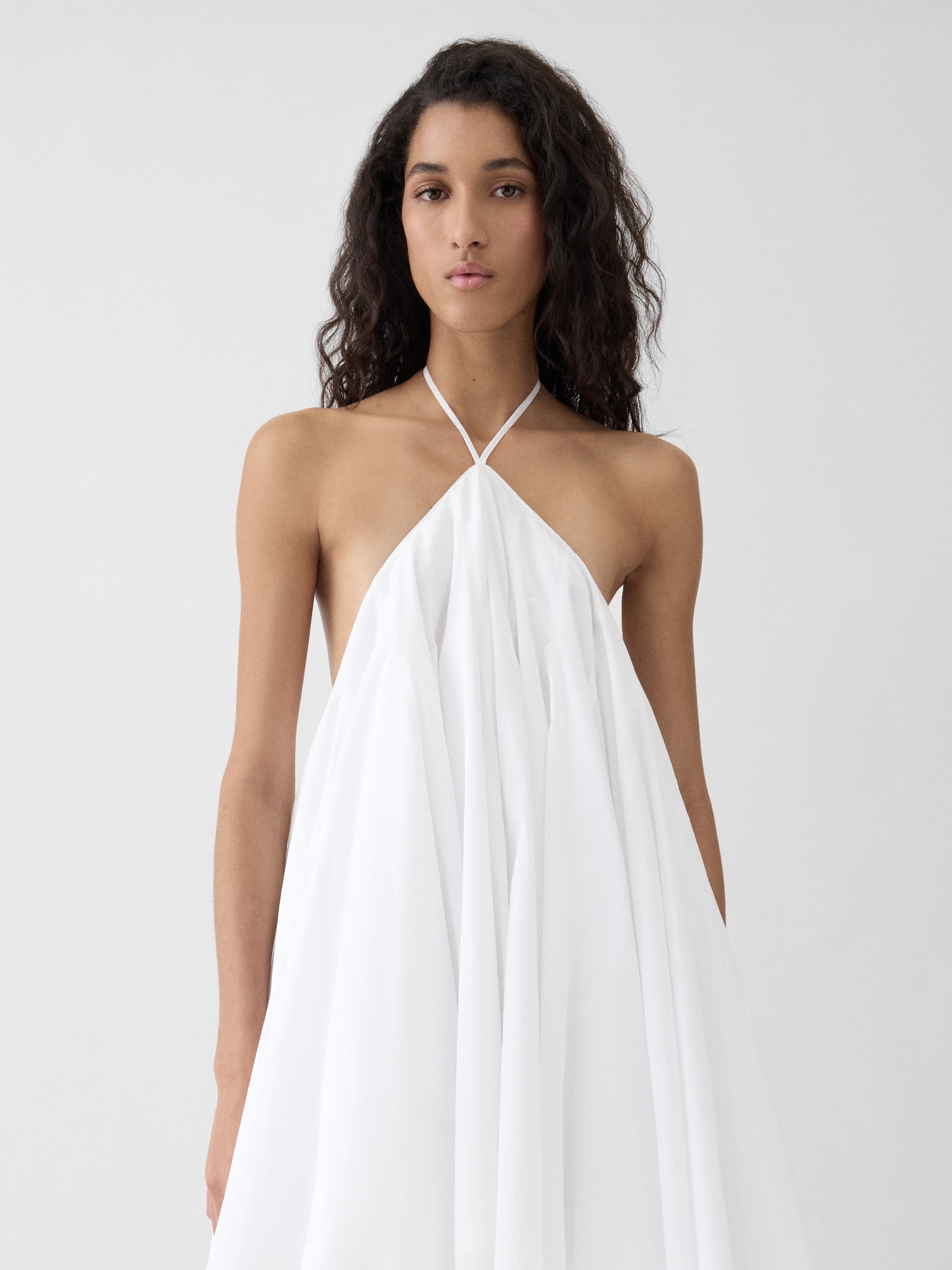 LA ROBE TRIANGLE COURTE