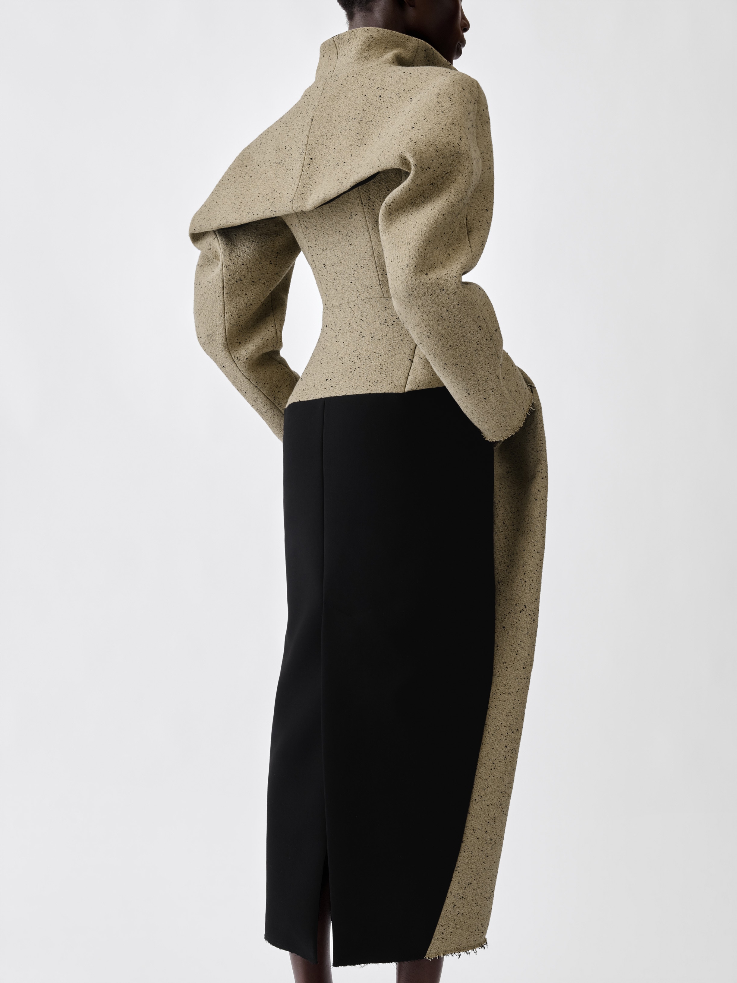 LE MANTEAU TULIPE