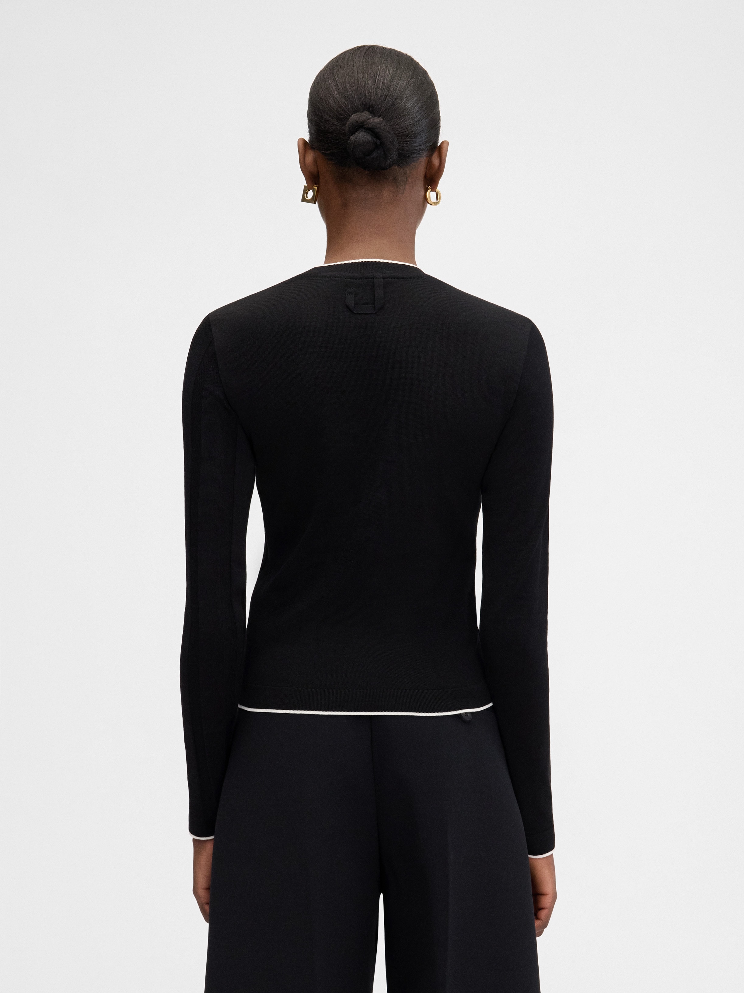 LE SWEATER TRICOT