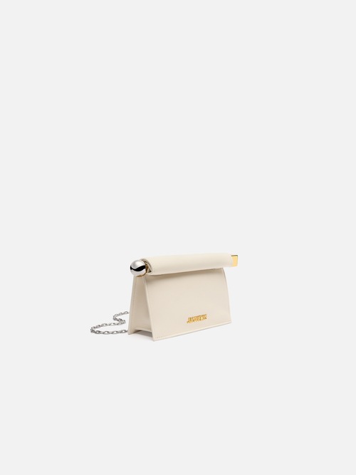 The small Rond Carré clutch