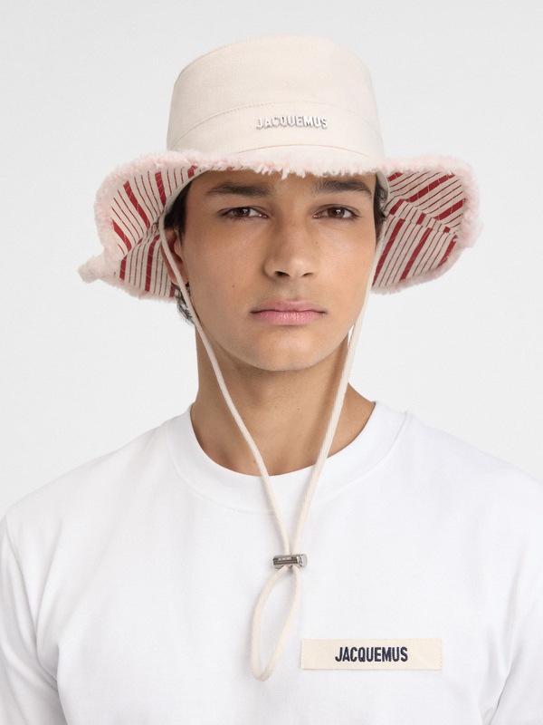 JACQUEMUS HAT 07