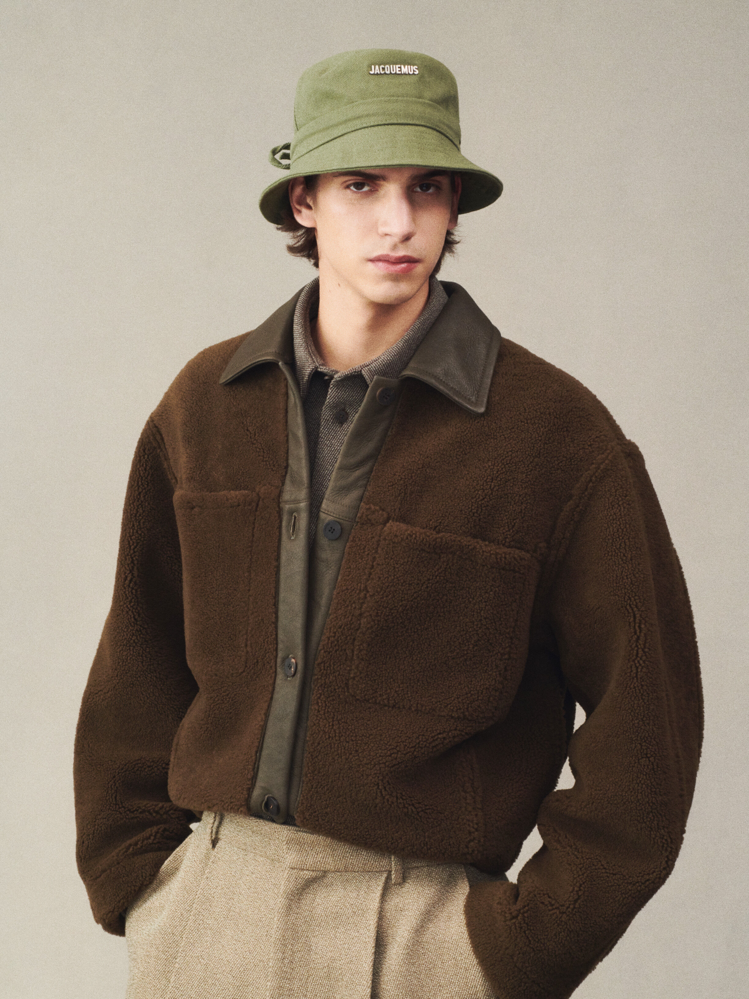 The Gadjo bucket hat by JACQUEMUS | Official website